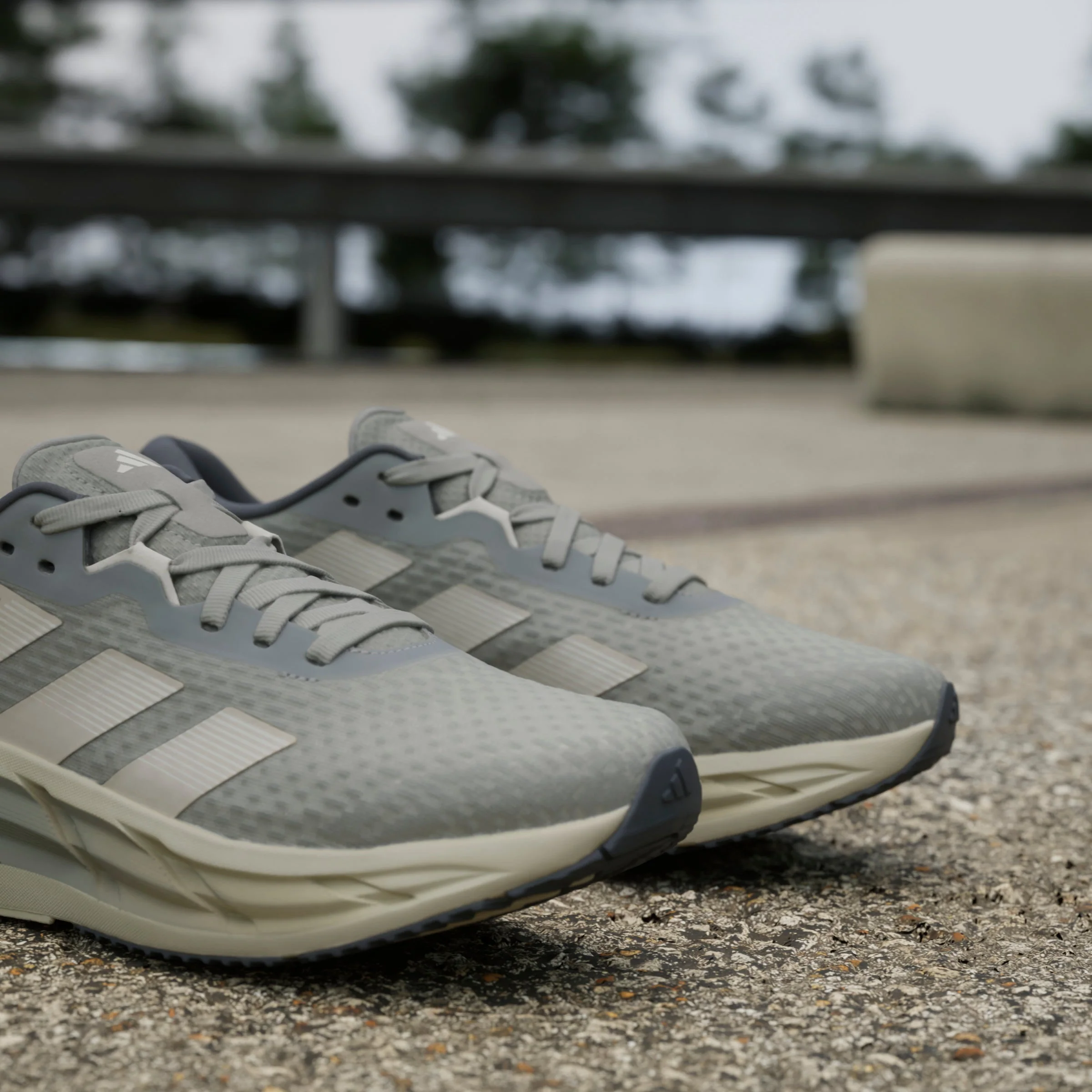 Adidas Adistar 3 - Mens Running Shoes - Image 5