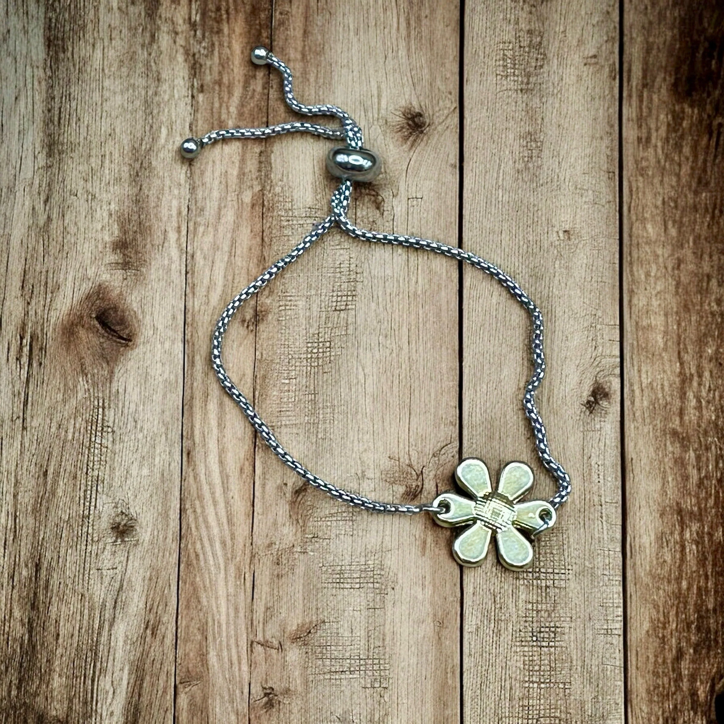 Adjustable Bracelet - Daisy - Image 5
