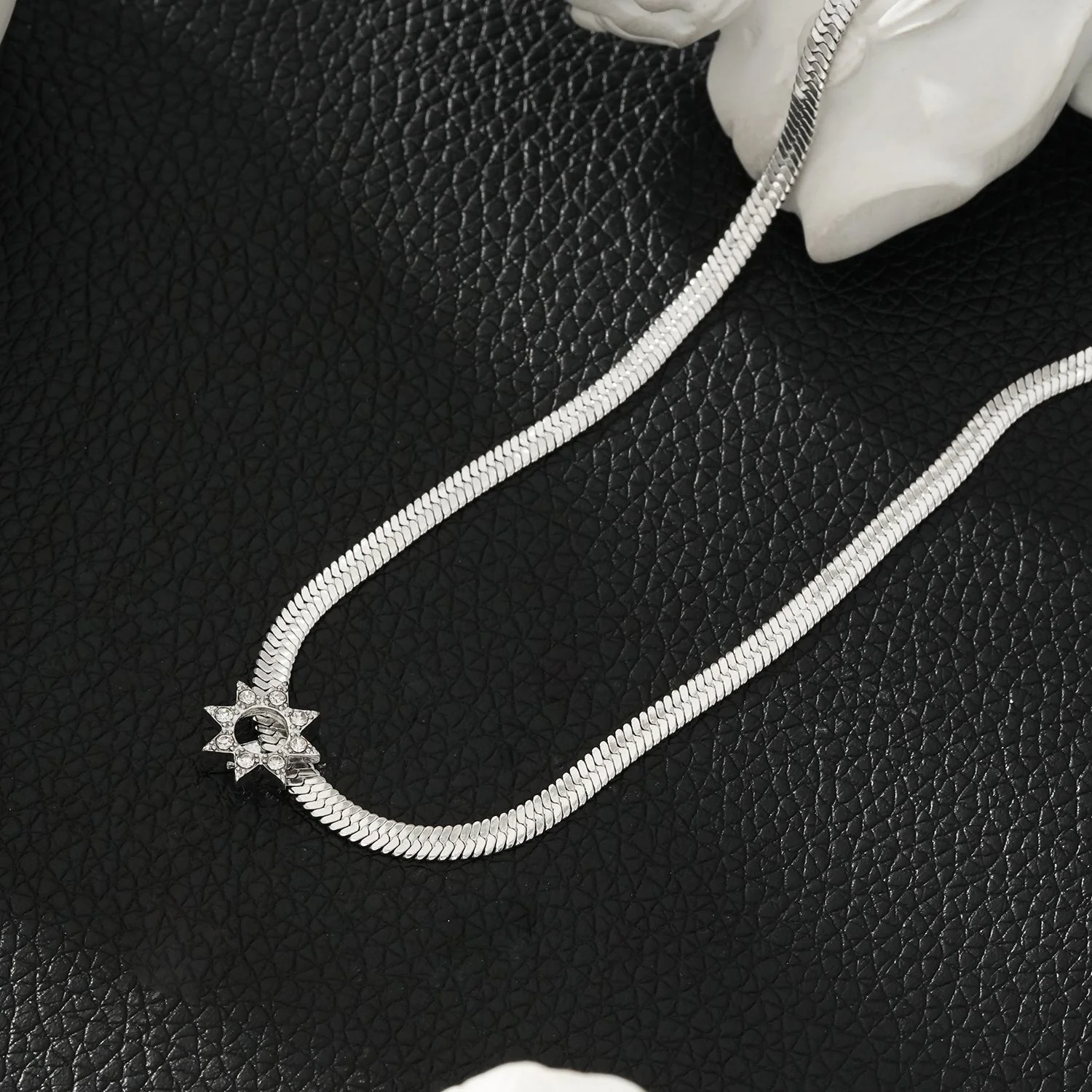 AGULHAS White Gold (Silver Toned): Celestial Elegance - Snake Skin Chain Necklace with Zirconia Embedded Star Charm - Image 9