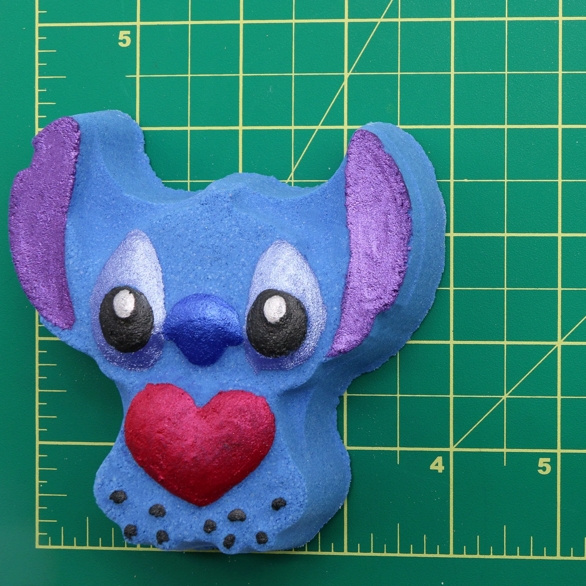 Alien with Heart - Image 2