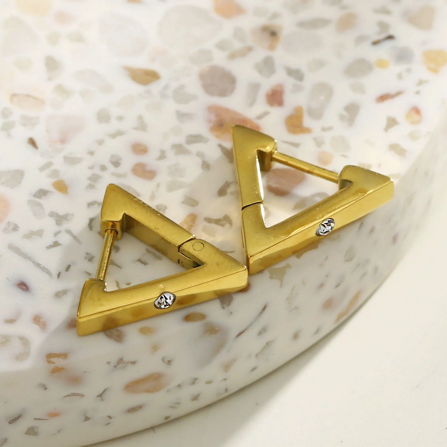 AMIRA: Triangle Shaped Mini Hoop Earrings with Solitaire Zirconia. - Image 4