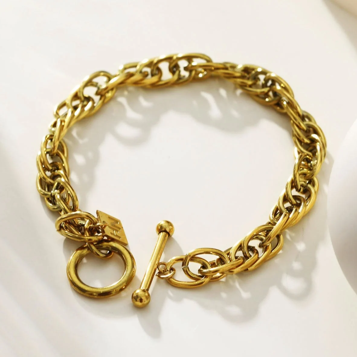 ARDA Gold: Chunky Intricate Multi-Link Bracelet with Circle & T-Stopper - Image 7