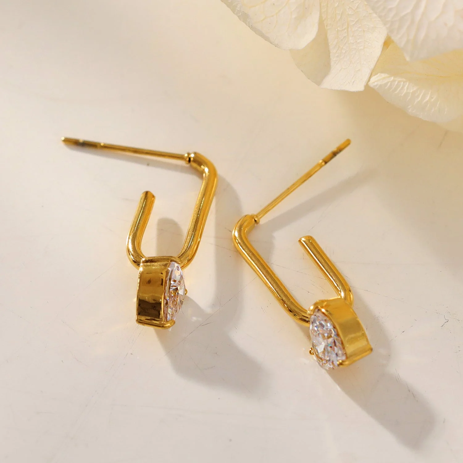 ARETE: Timeless Romance - Heart Gemstone Paper-Clip Earrings - Image 5