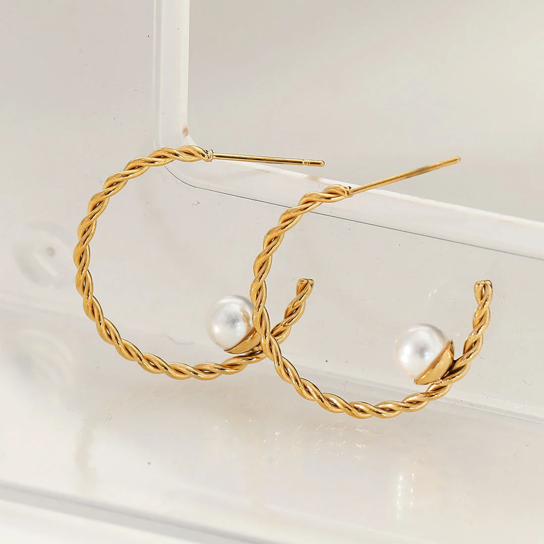 ARIANA Hoop Earrings - Image 5