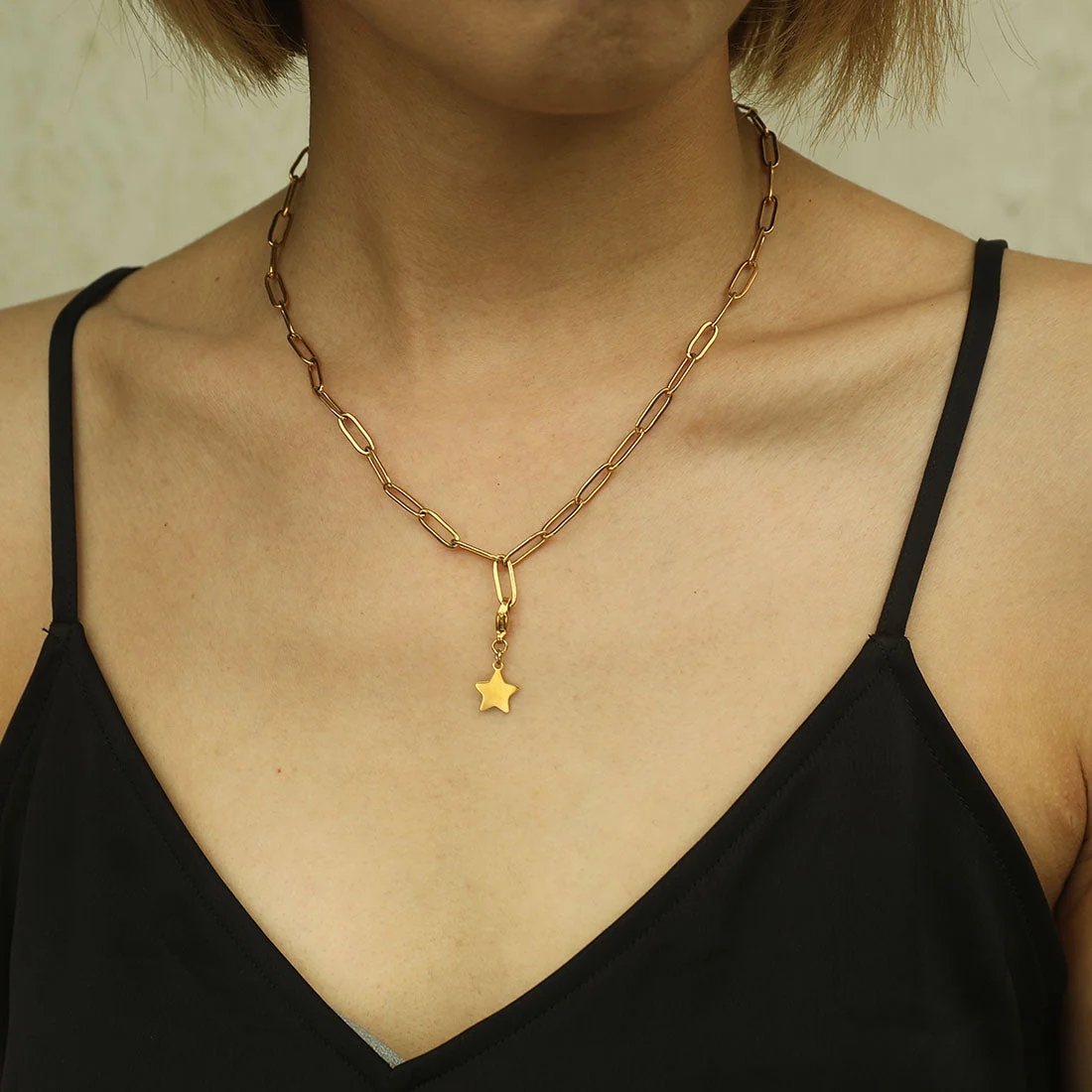 AVERY Charm Necklace Gold - Image 13