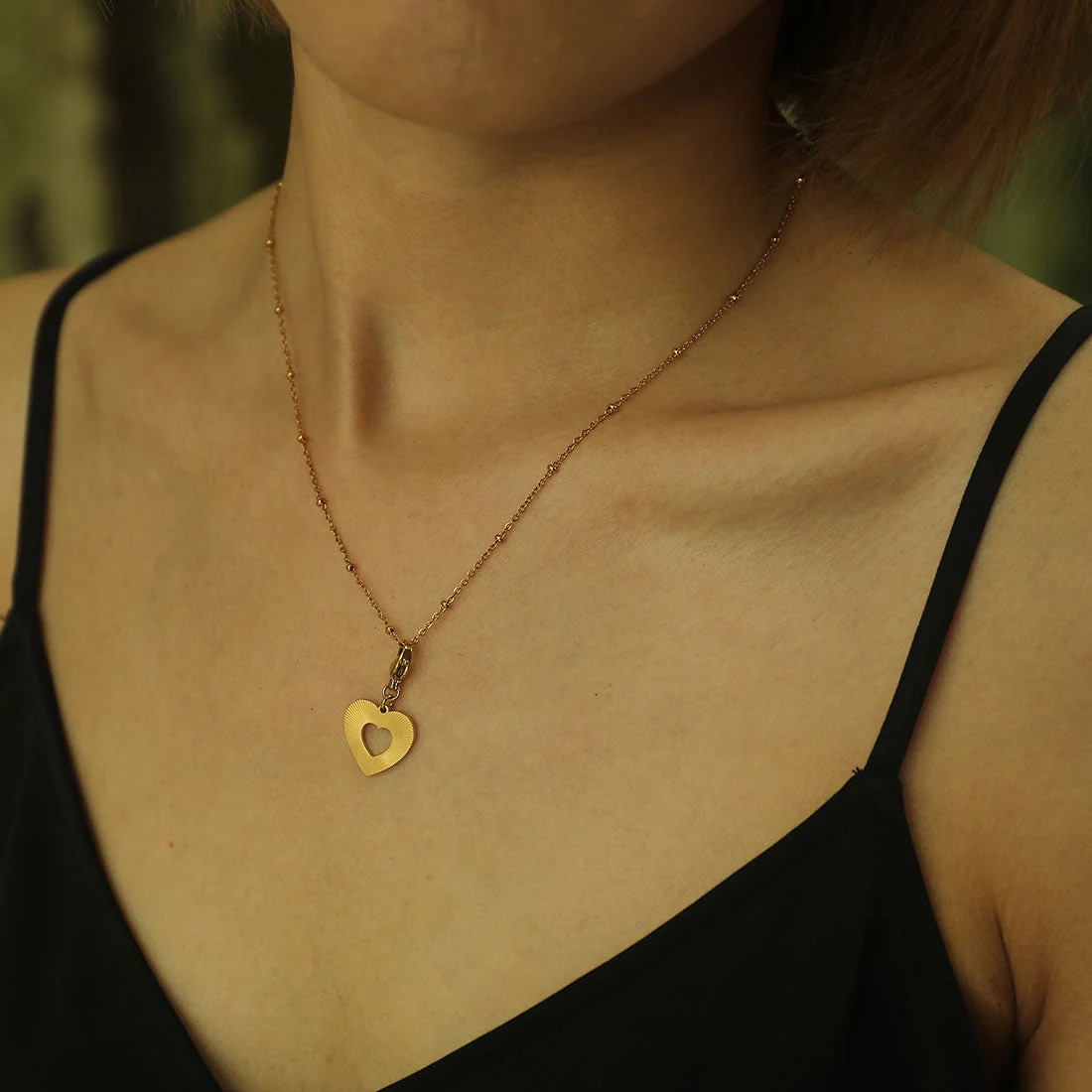 AVERY Charm Necklace Gold - Image 16