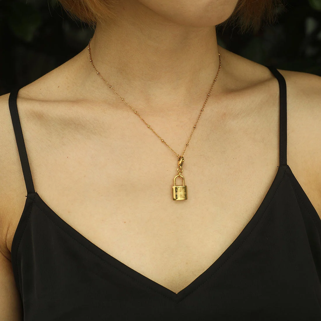 AVERY Charm Necklace Gold - Image 28