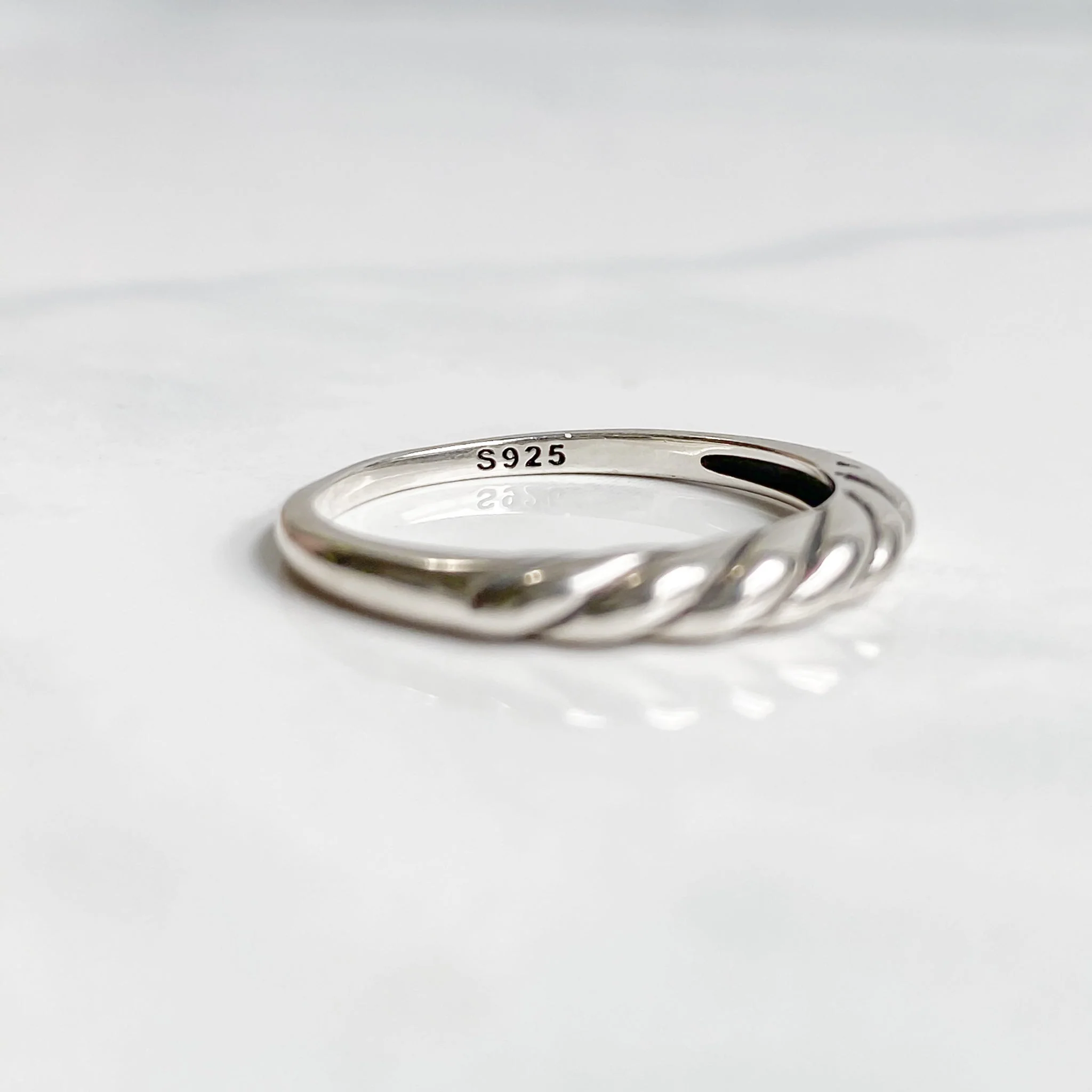 Bague torsadée en argent sterling 925 | SYLVA - Image 3