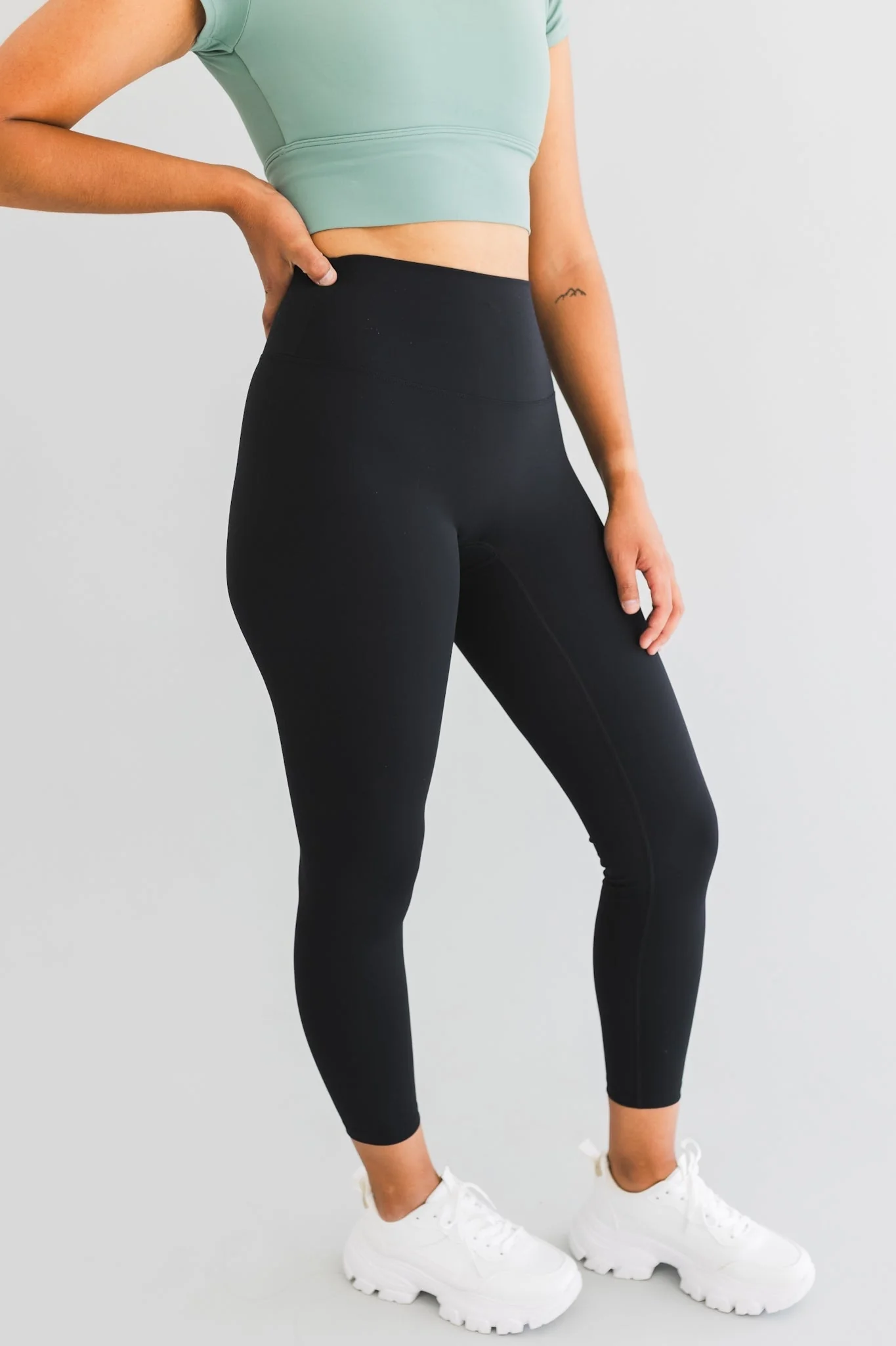 Barely There Pant 2.0 (25") - Image 17