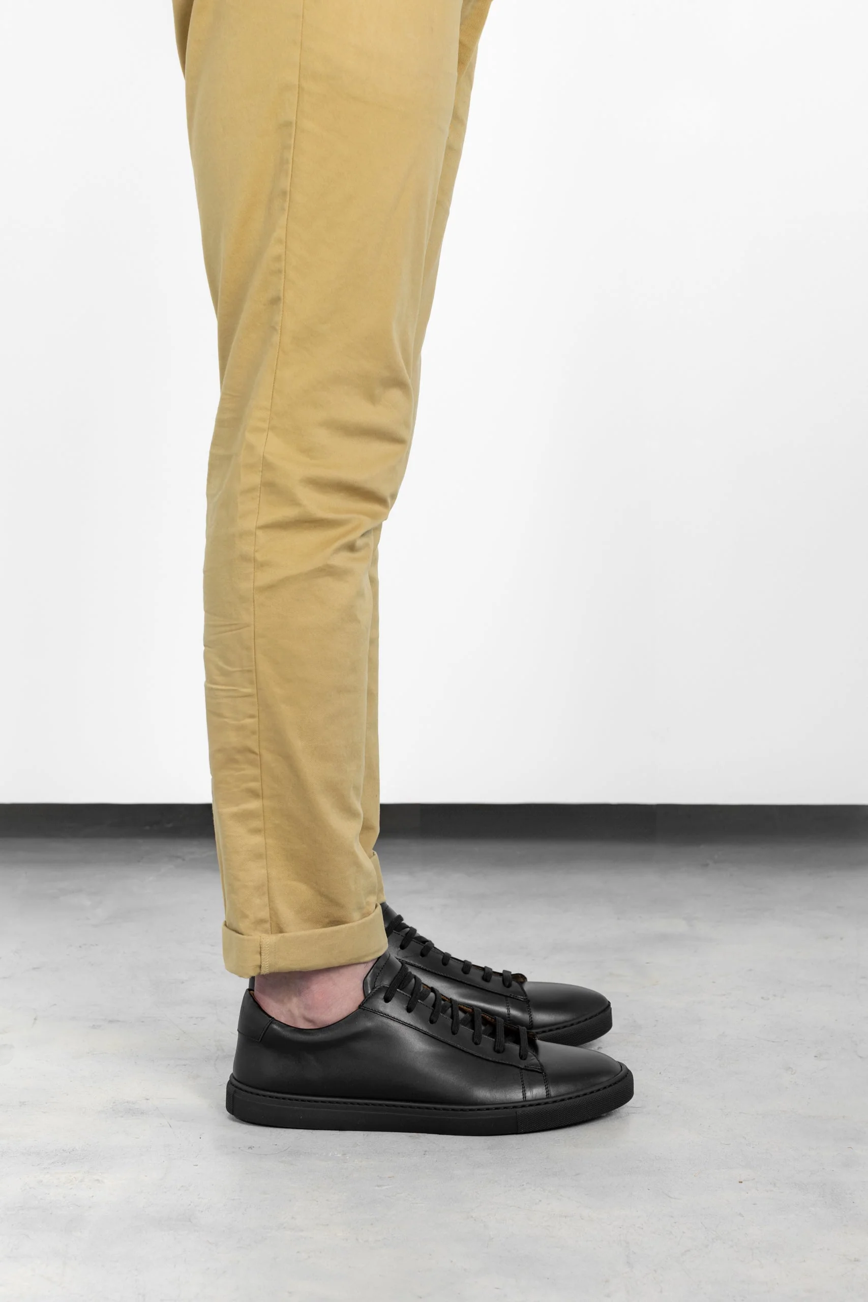 Black Calfskin Città Sneaker - Image 3