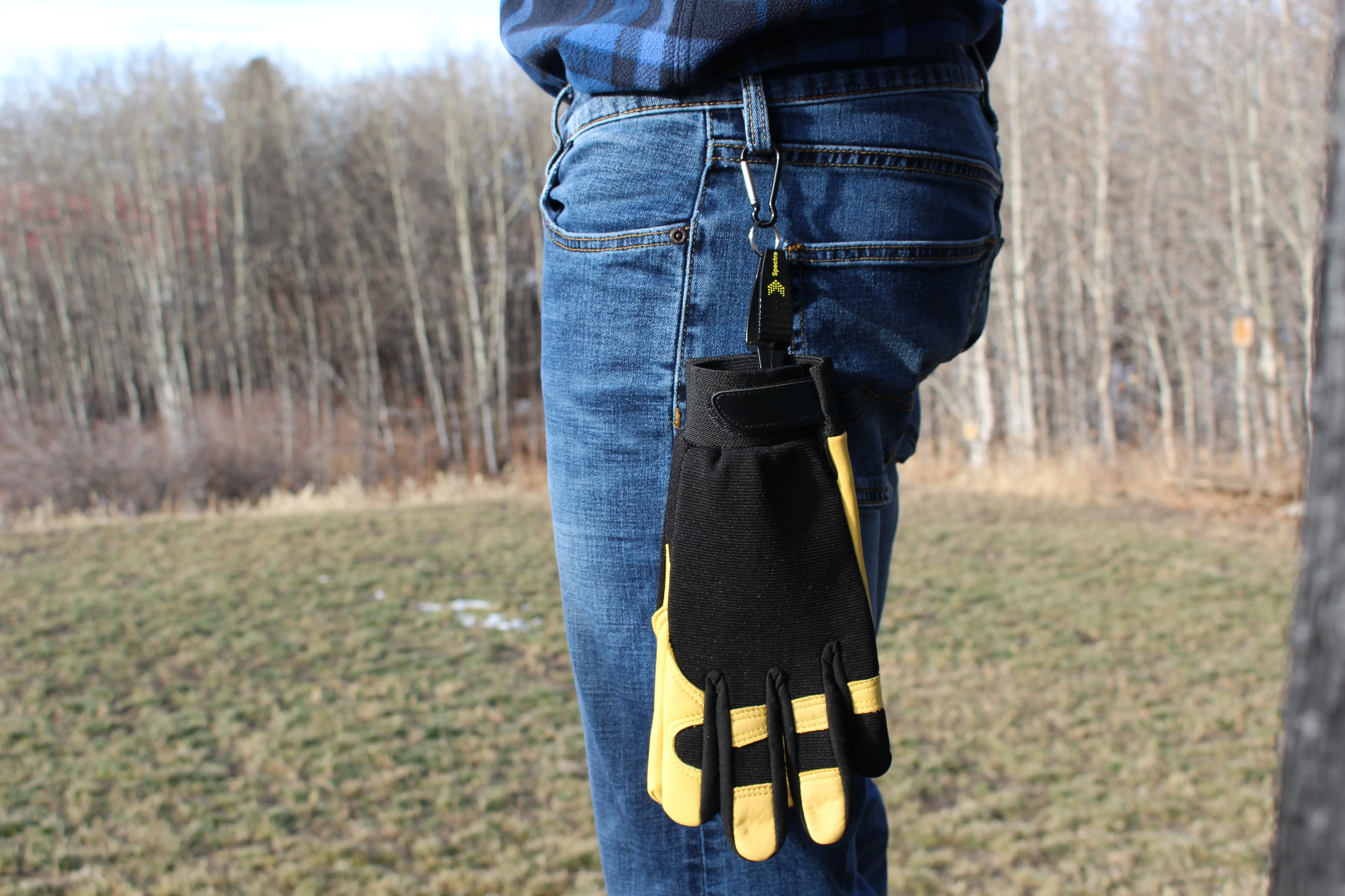 Black Spectra Glove Clip - Image 2