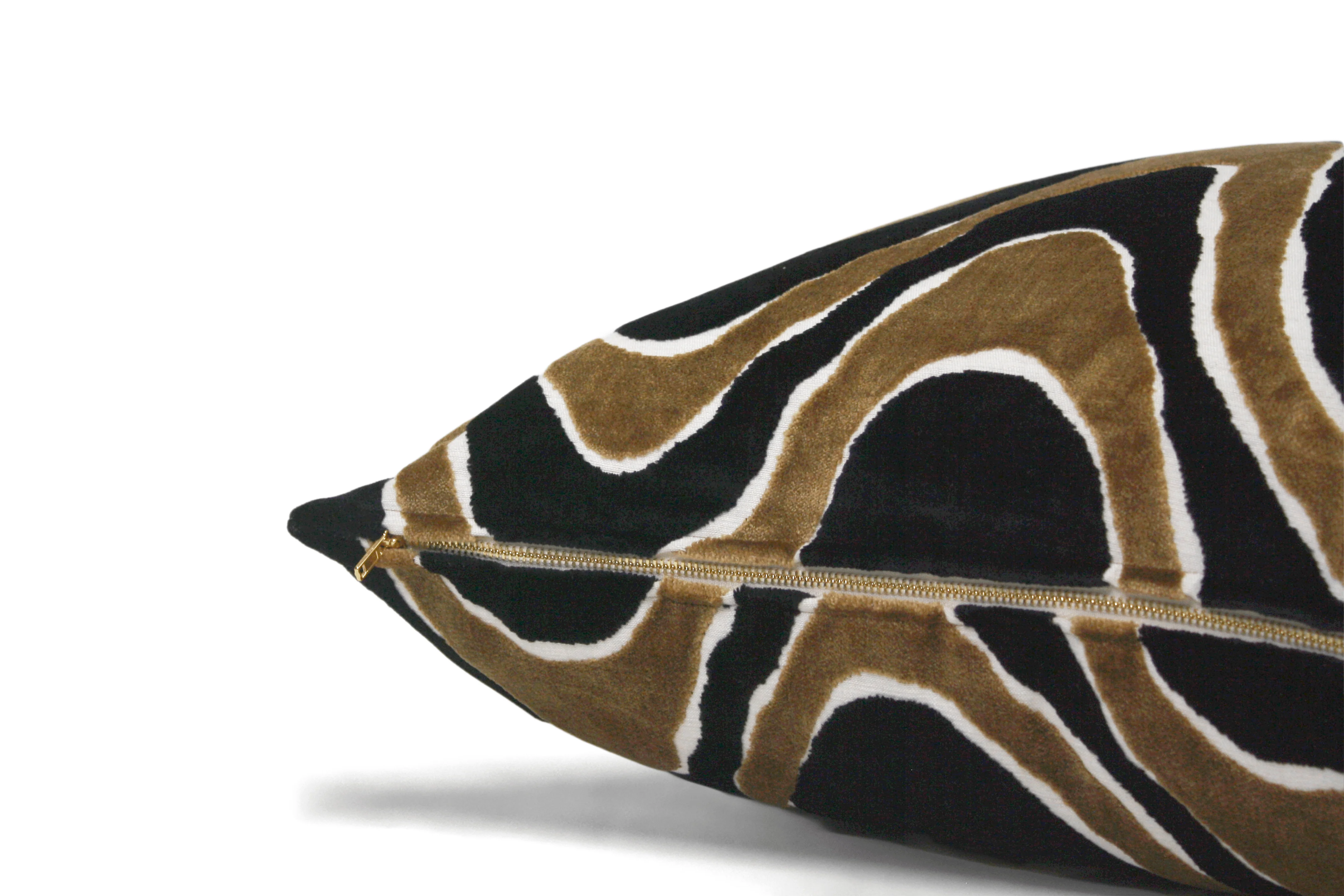 Black Tie Cushion Cover - Image 4