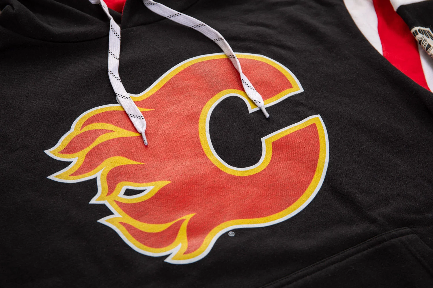 Calgary Flames Varsity Retro Style Hoodie - Image 4
