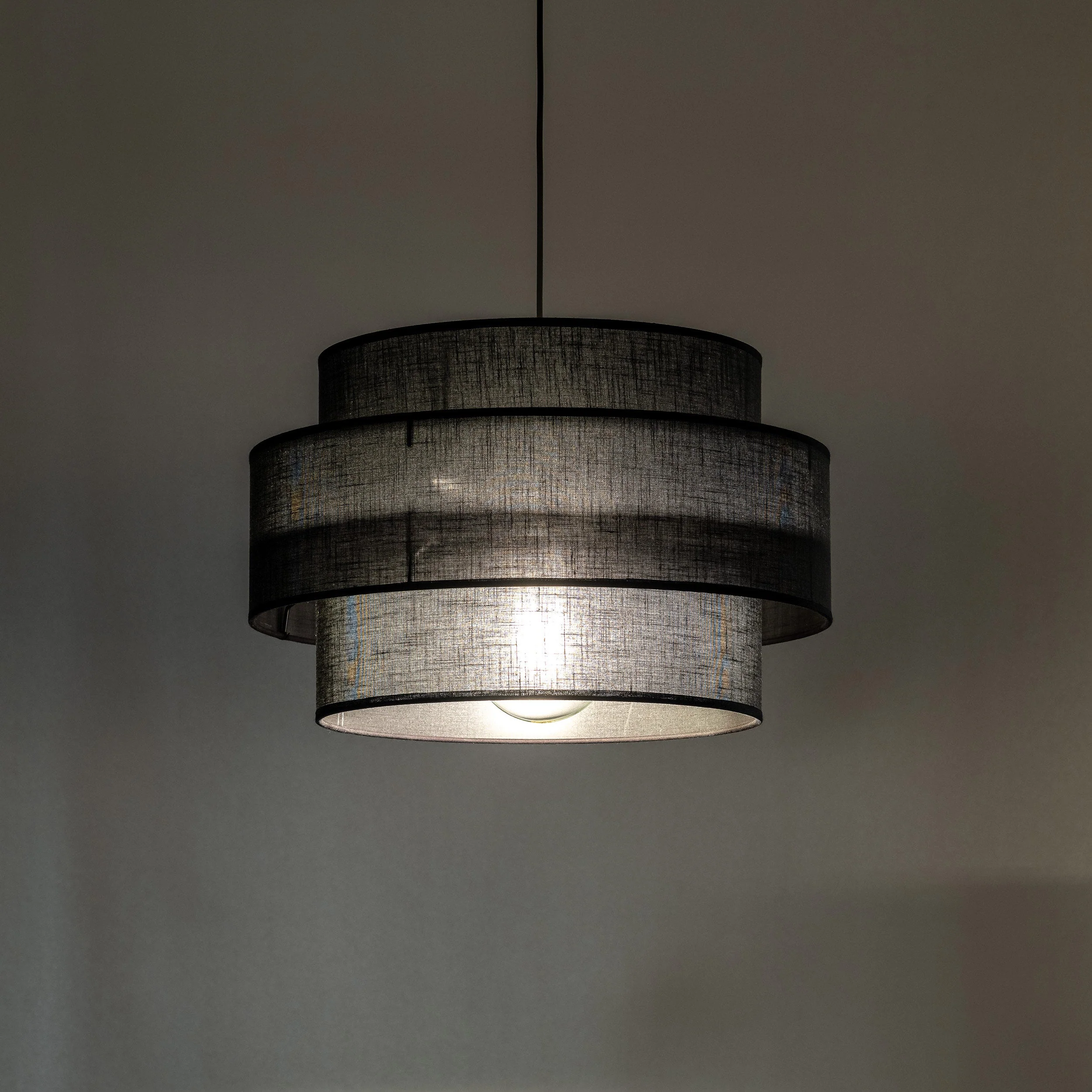 CALISTO Black Mid-Century Modern Pendant Light - Image 4