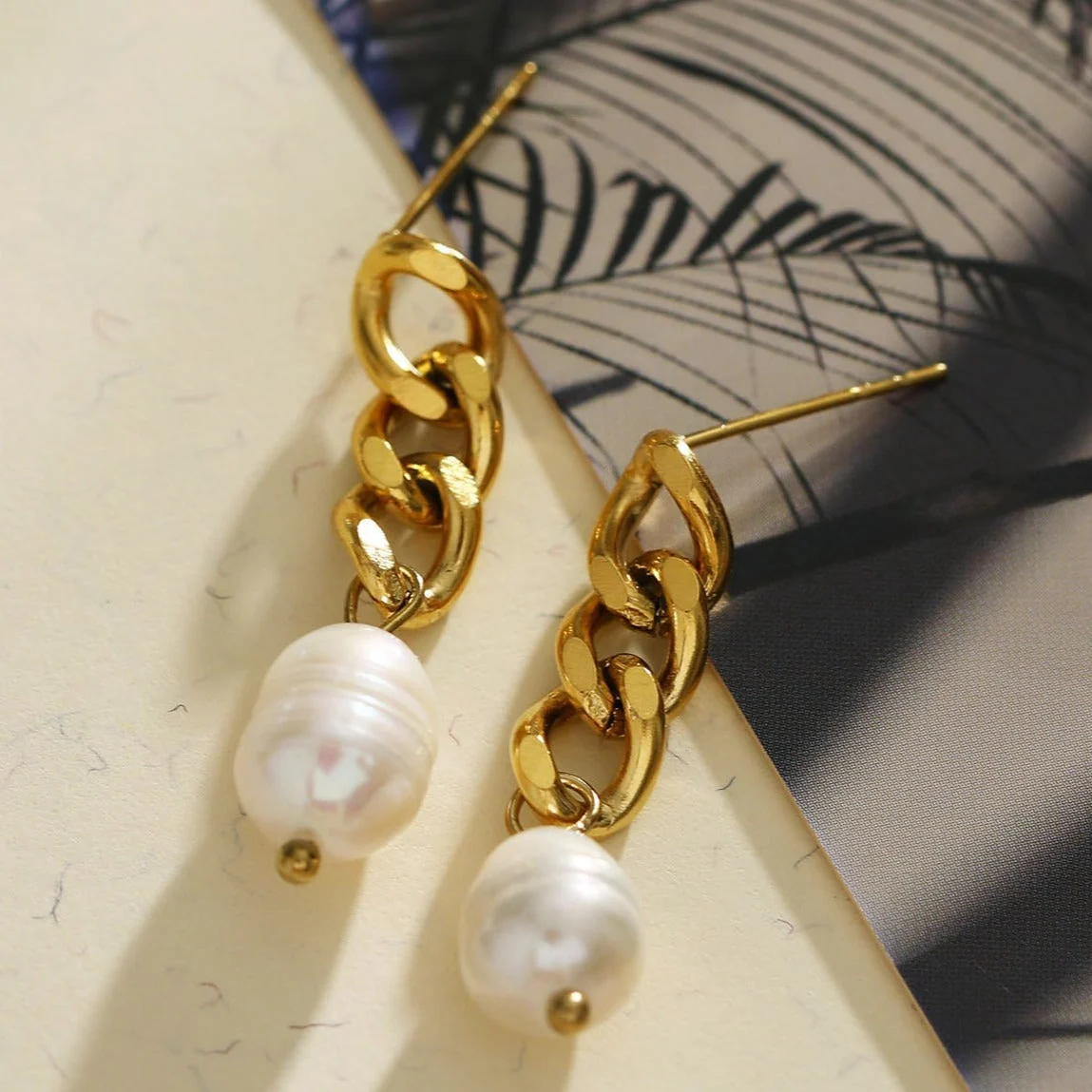 CATH Natural Freshwater Pearl Linked Drop Earrings - Image 4