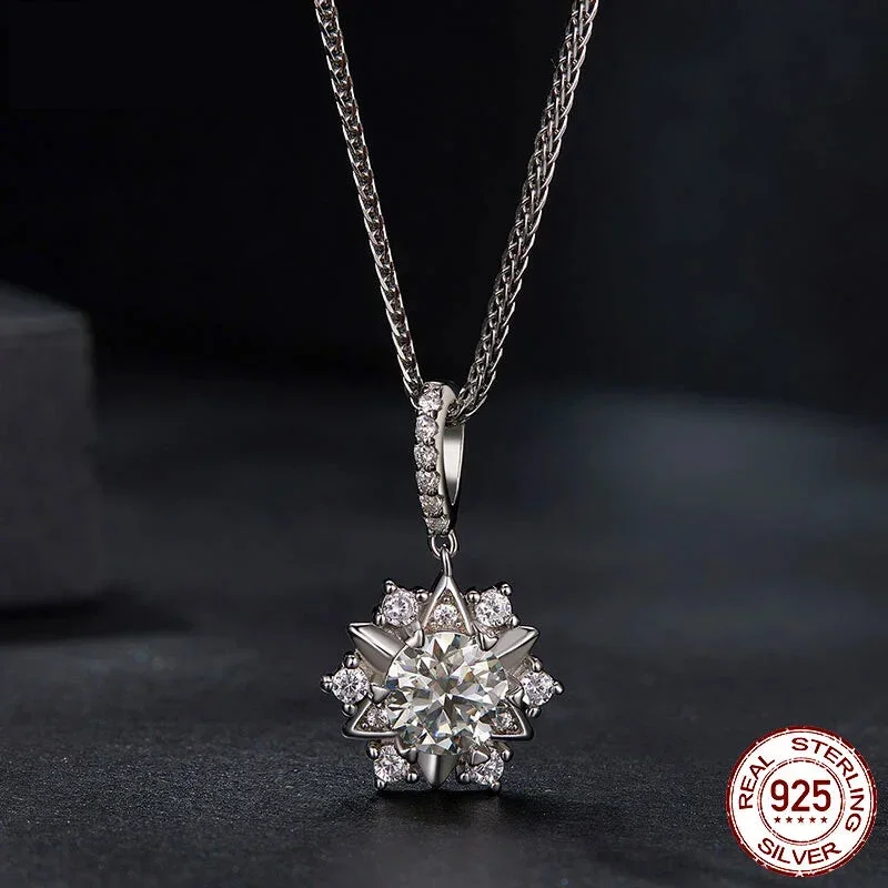 Celestial Sparkle 1ct Moissanite Sterling Silver Star Pendant Necklace - Image 6