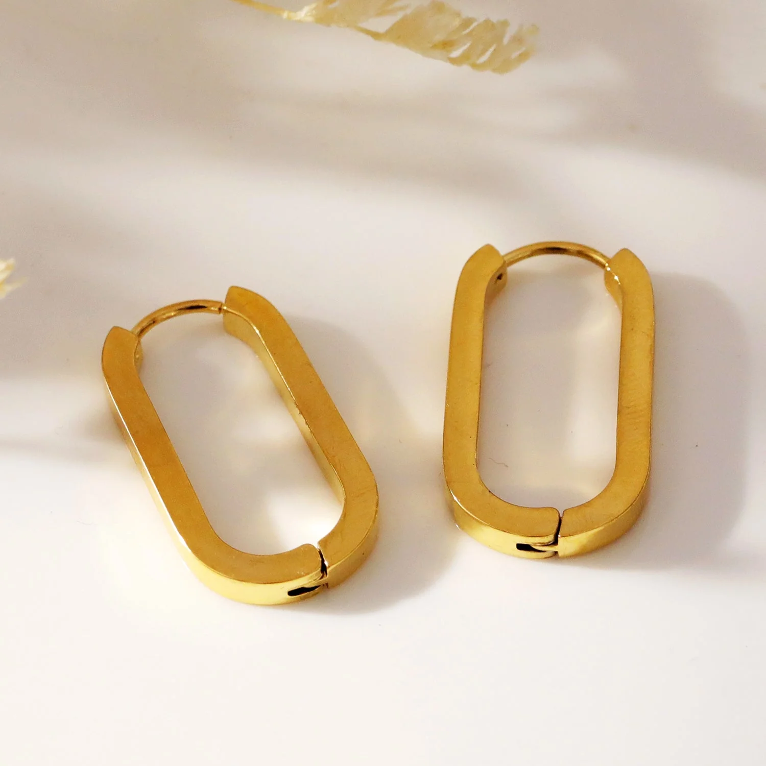 CHANDA Gold: Rounded Corners Rectangular Hoop Earrings - Image 3