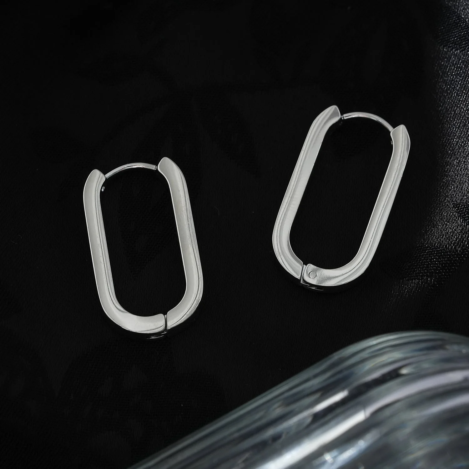CHANDA White Gold (Silver Toned): Rounded Corners Rectangular Hoop Earrings - Image 6