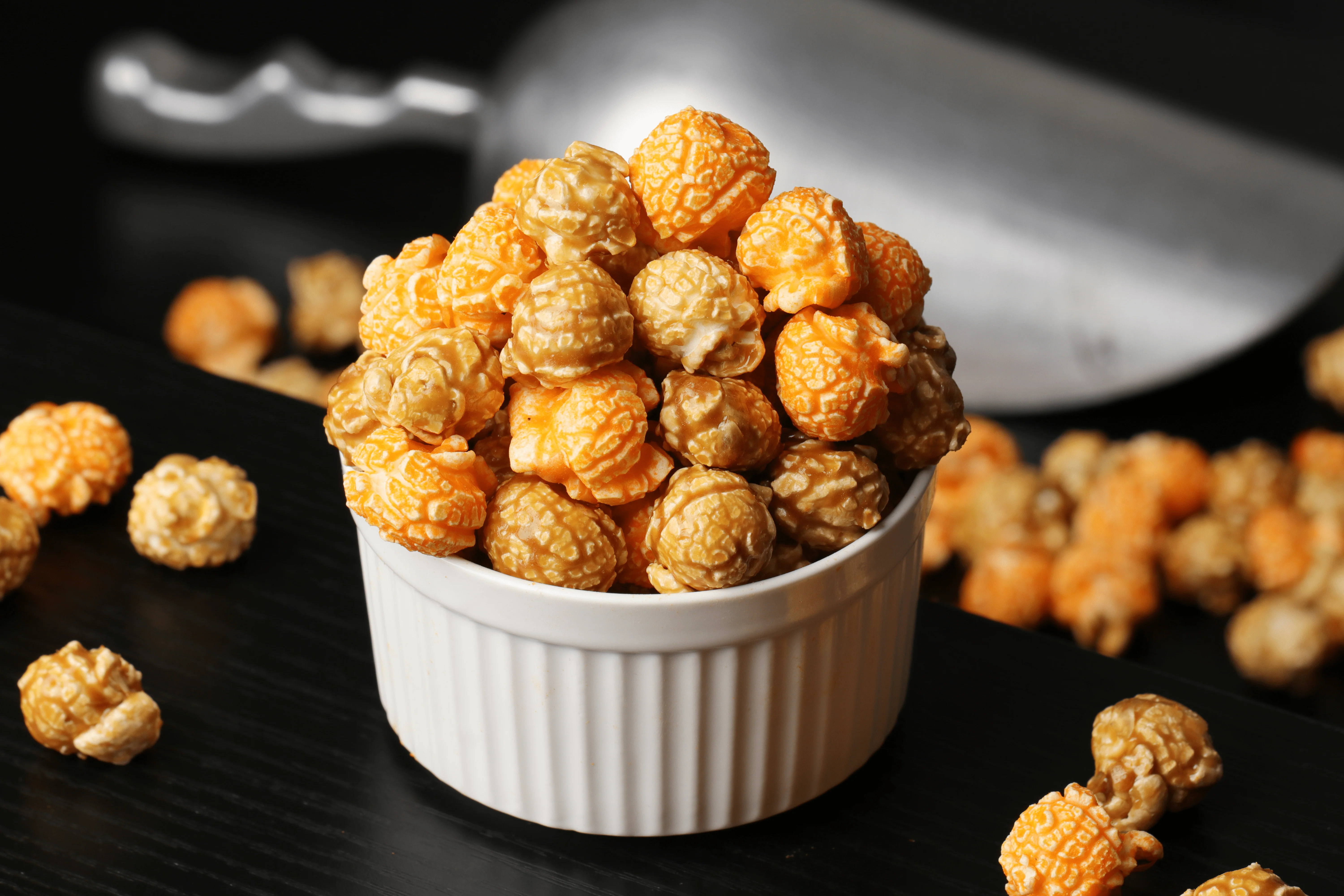 Classic Caramel and Cheddar Popcorn Mix - Image 3