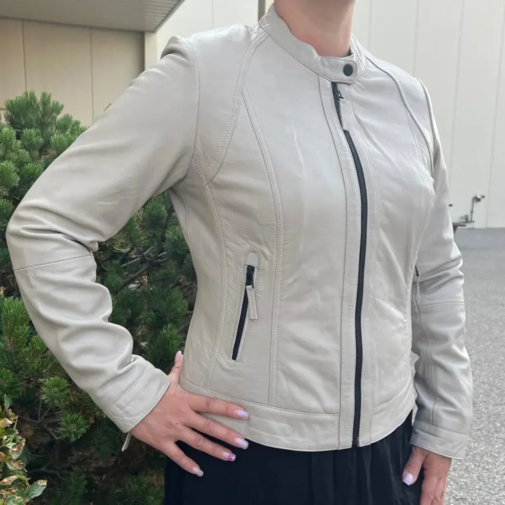 Classic Women's Lamb Leather Jacket - Image 7