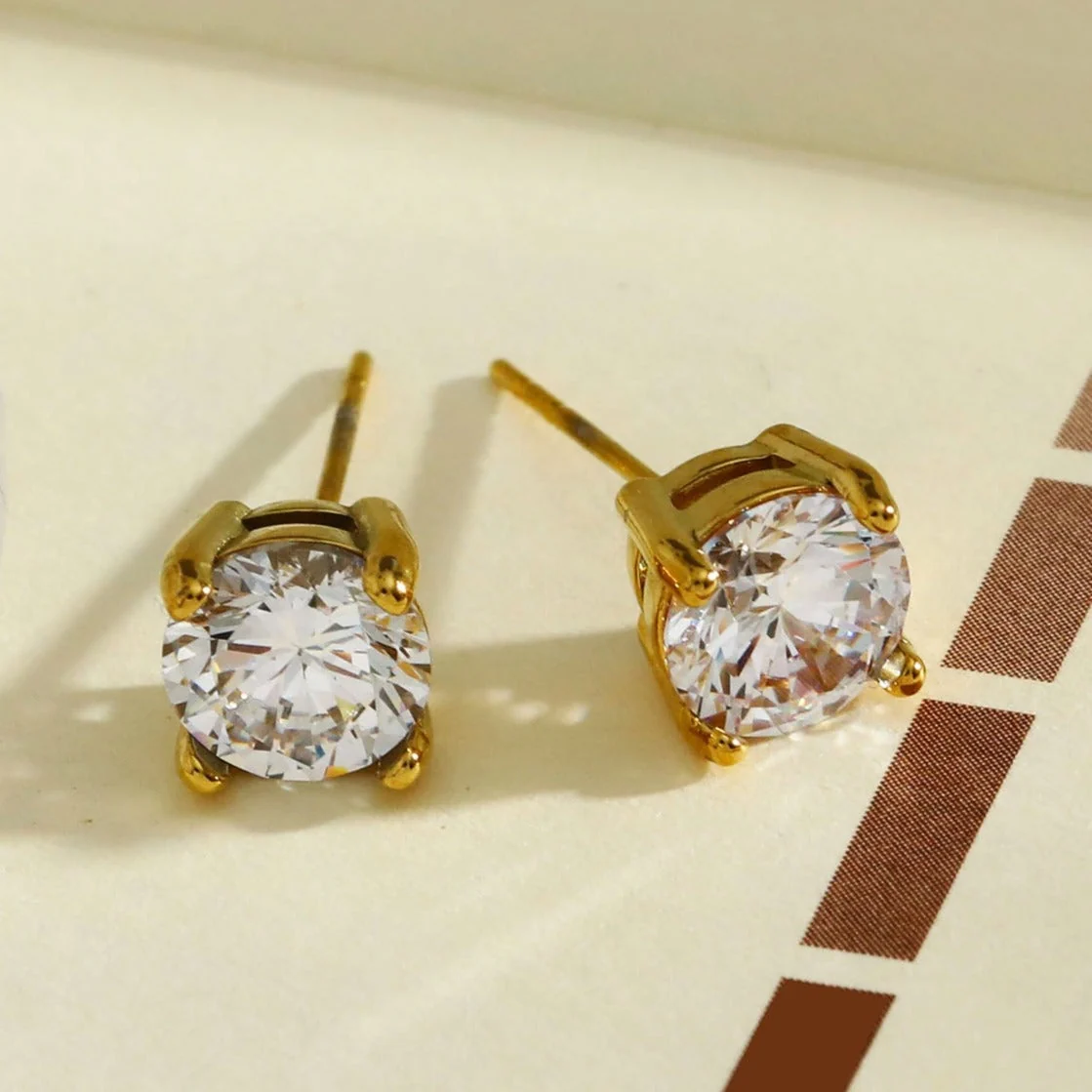 CODI Gold: Moissanite (Diamond Alternative) Essential Daily Studs - Image 3