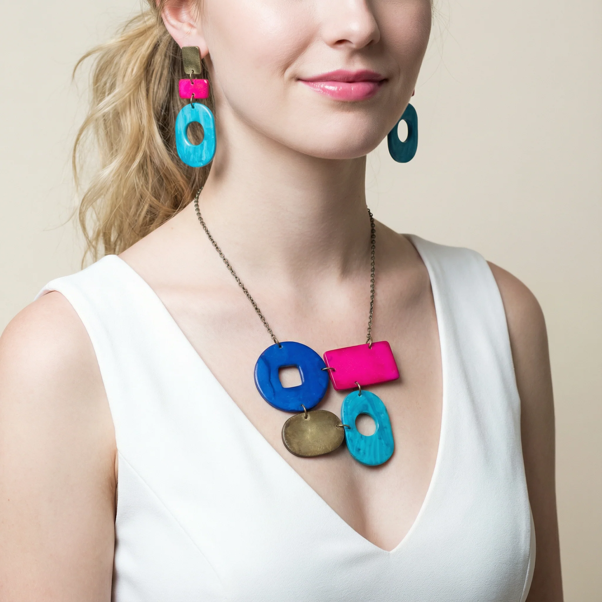 Colorful Geometric Necklace Handmade - Image 2