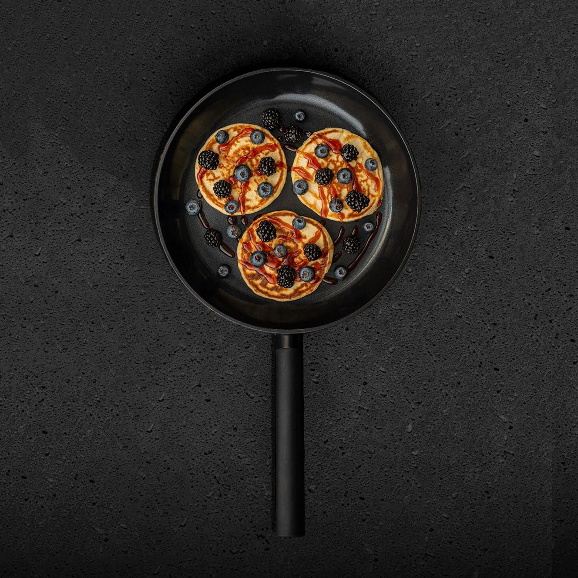 COMBEKK - Ceramic Aluminium FRY PAN 20CM BLACK - Image 9