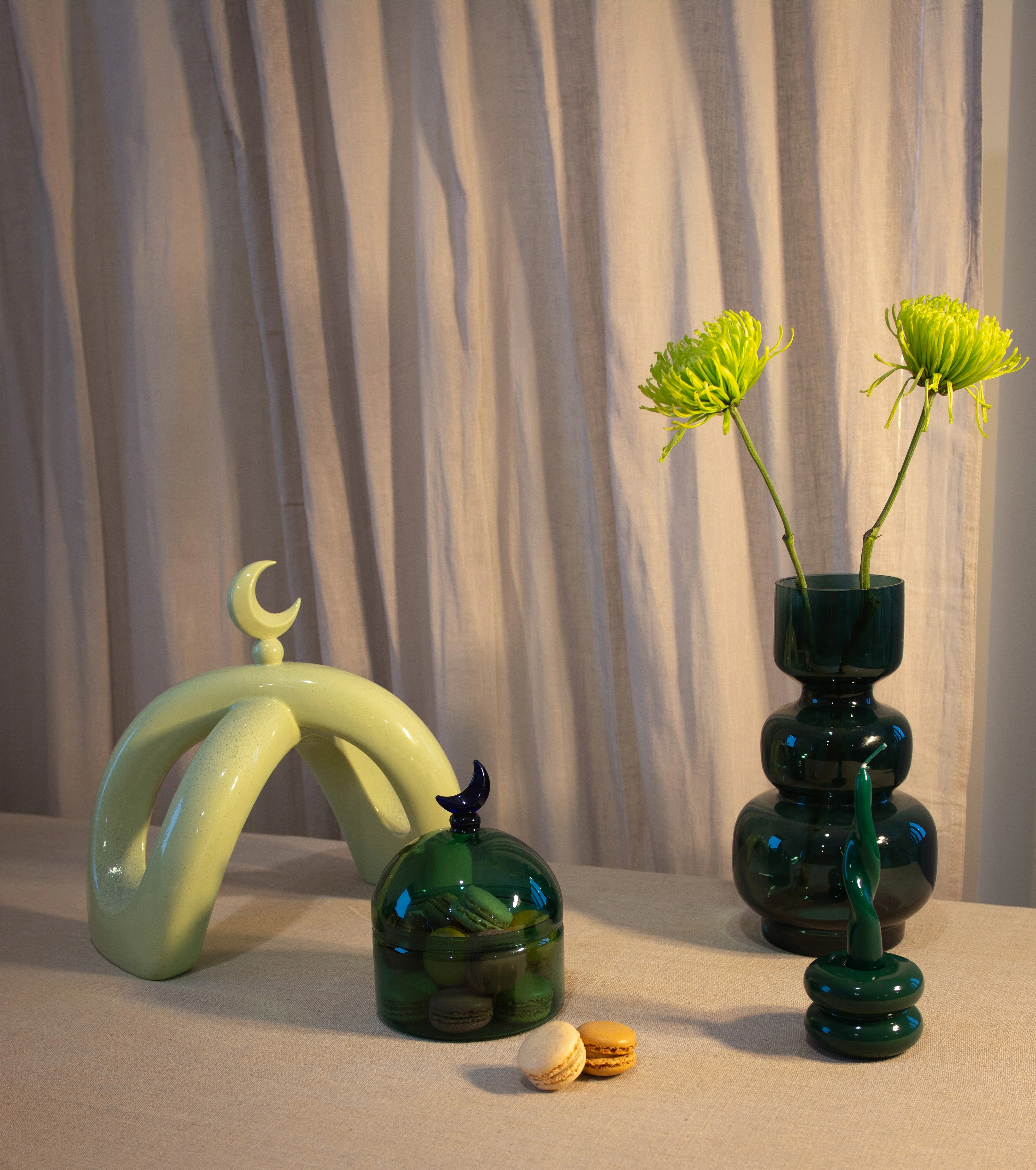 Crescent Knot Sculpture: Pistachio - Image 4