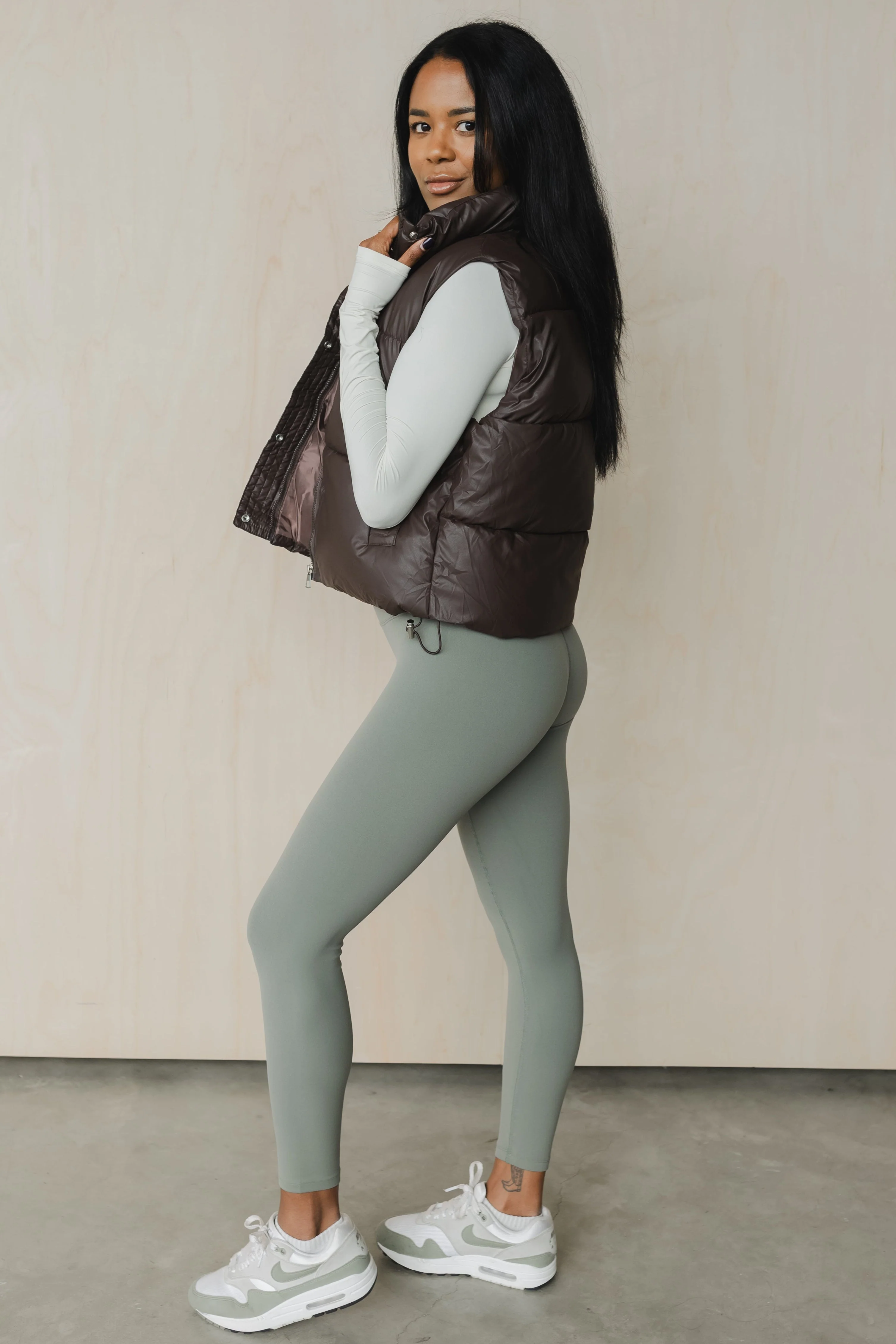 Cropped Vest - Image 11