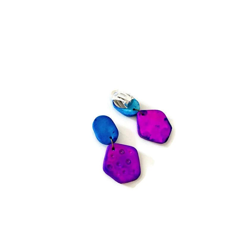 Cute Clay Stud Earrings Painted in Two Colors - Image 12