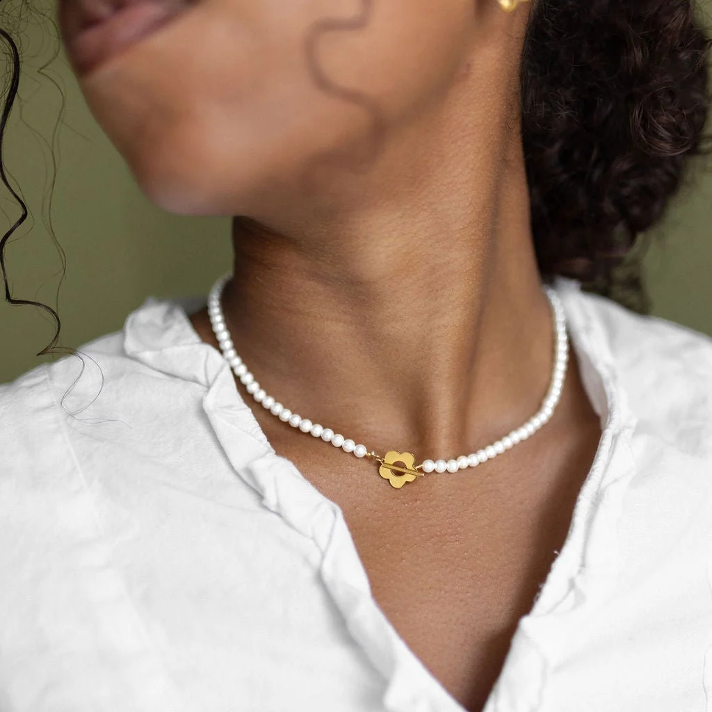 Daisy Necklace - Image 2