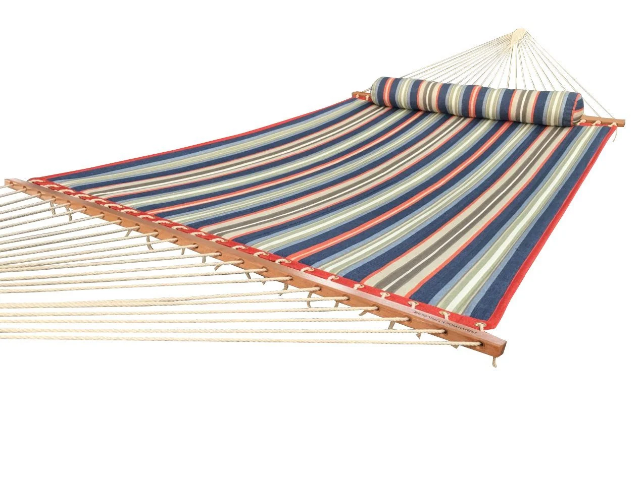 Deluxe Quilted Hammock with Wicker Stand - Image 9