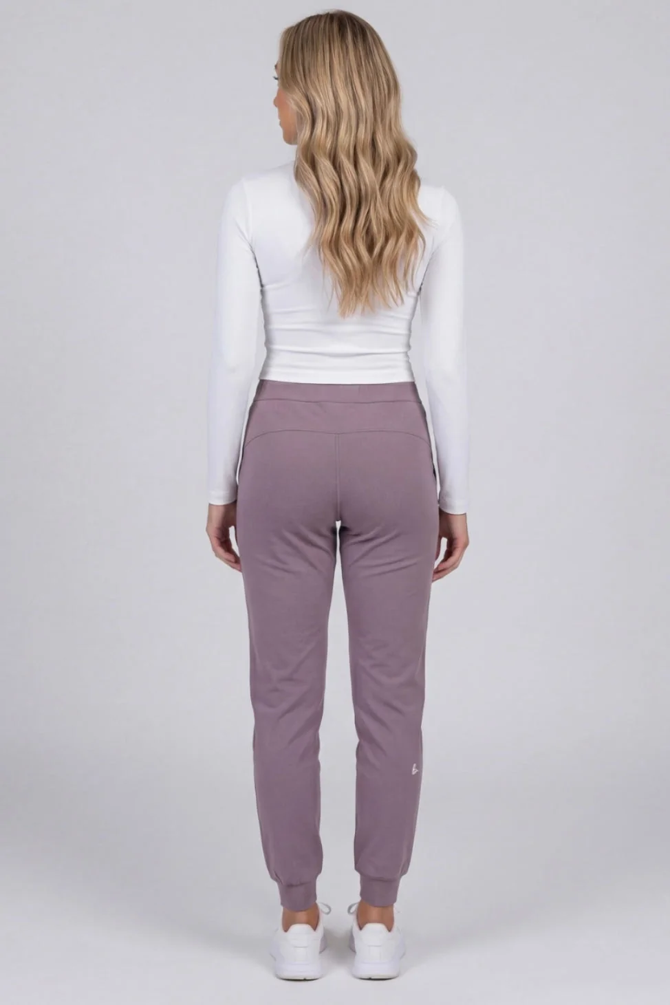 Downtown Jogger - Image 12