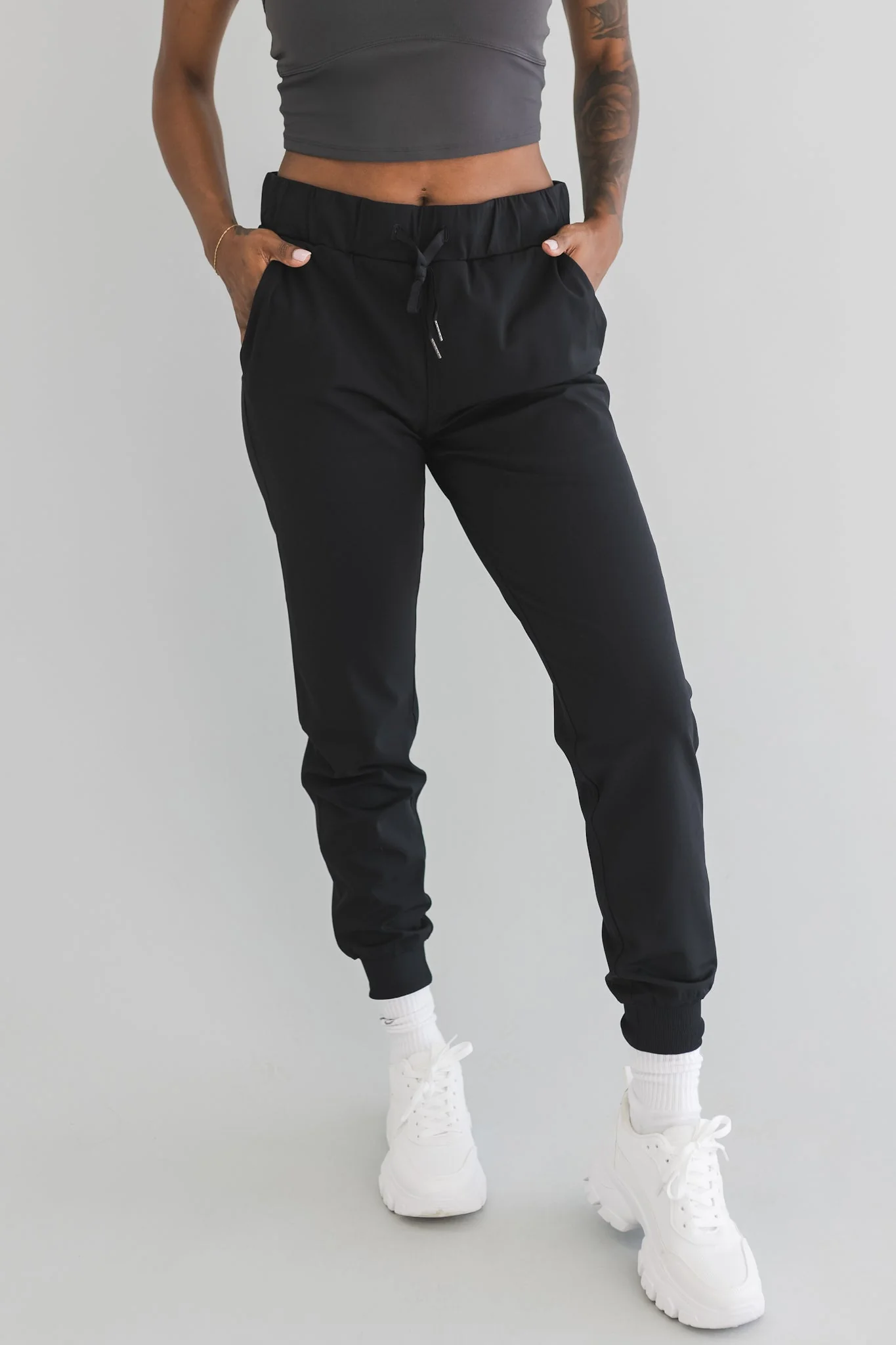 Downtown Jogger - Image 27