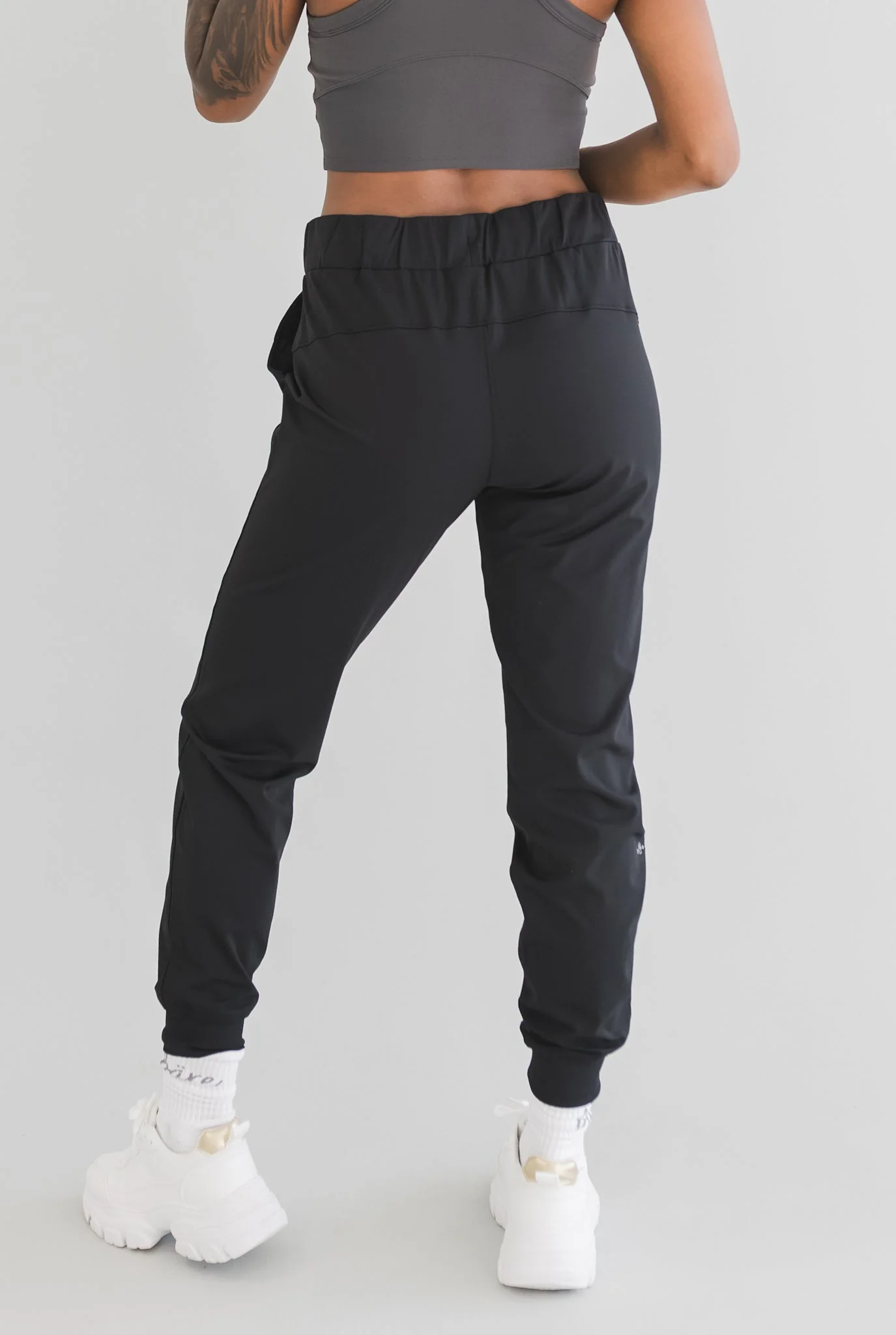 Downtown Jogger - Image 29