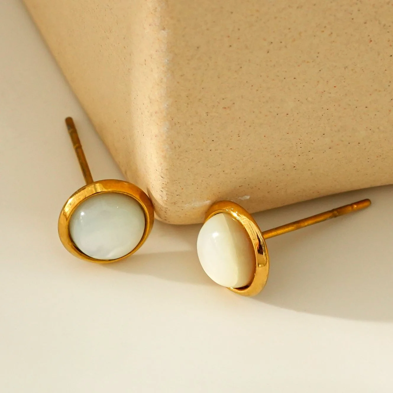ENFIELD: Gold Rimmed Natural Shell Round Stud Earrings - Image 5