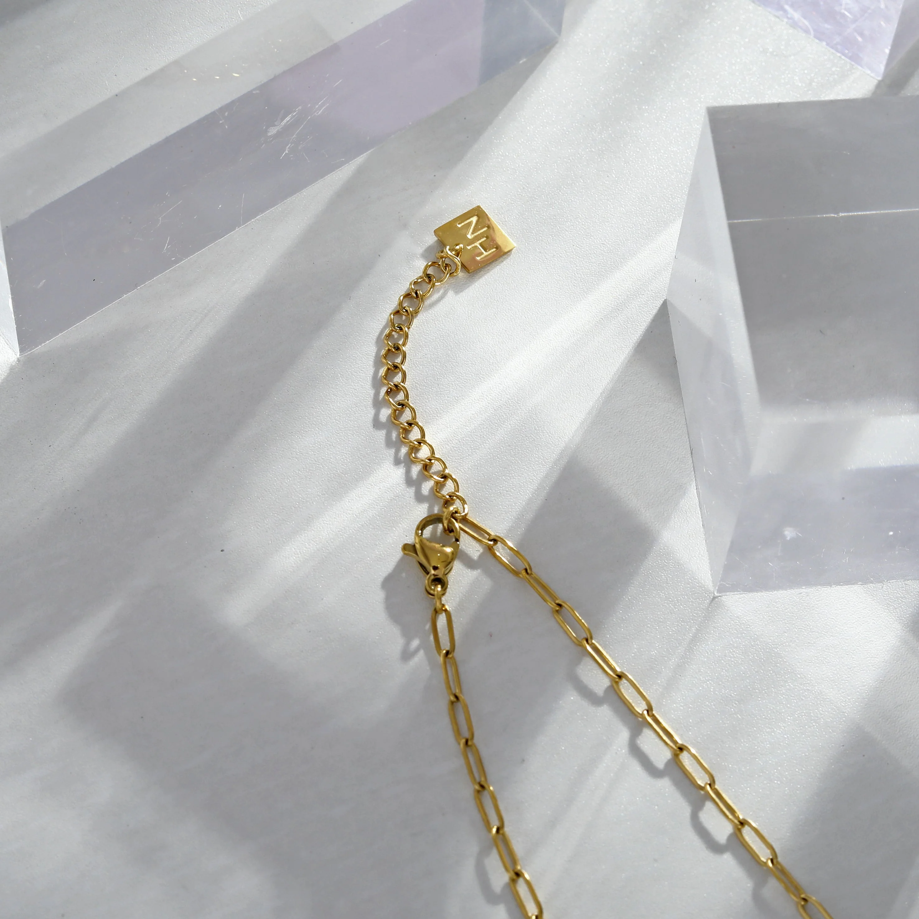 ENOLA Mini Paper Clip Chain with Leaves Design Zirconia Pendant in Gold - Image 8