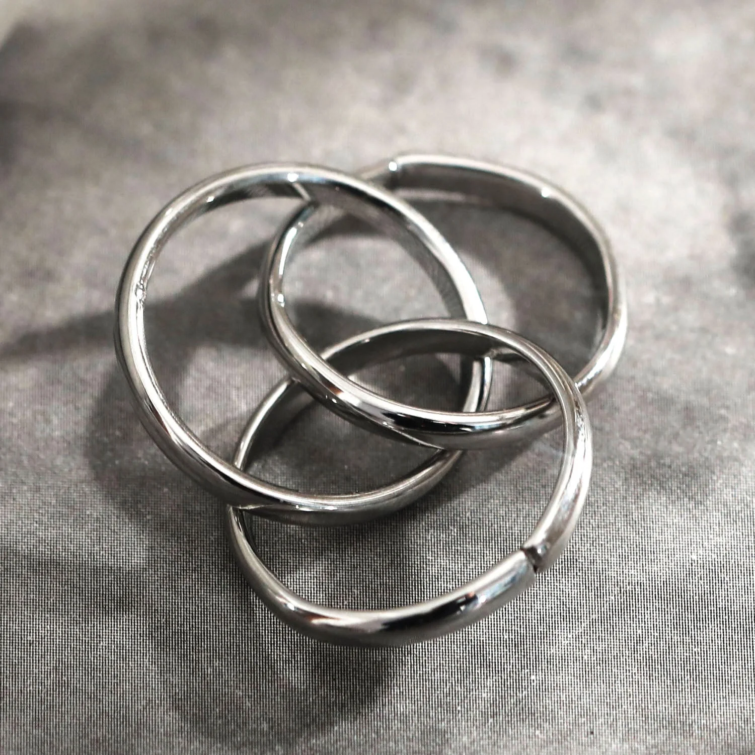 ESTELLA: Triple Banded Interconnected Stack Ring in Silver - Image 9