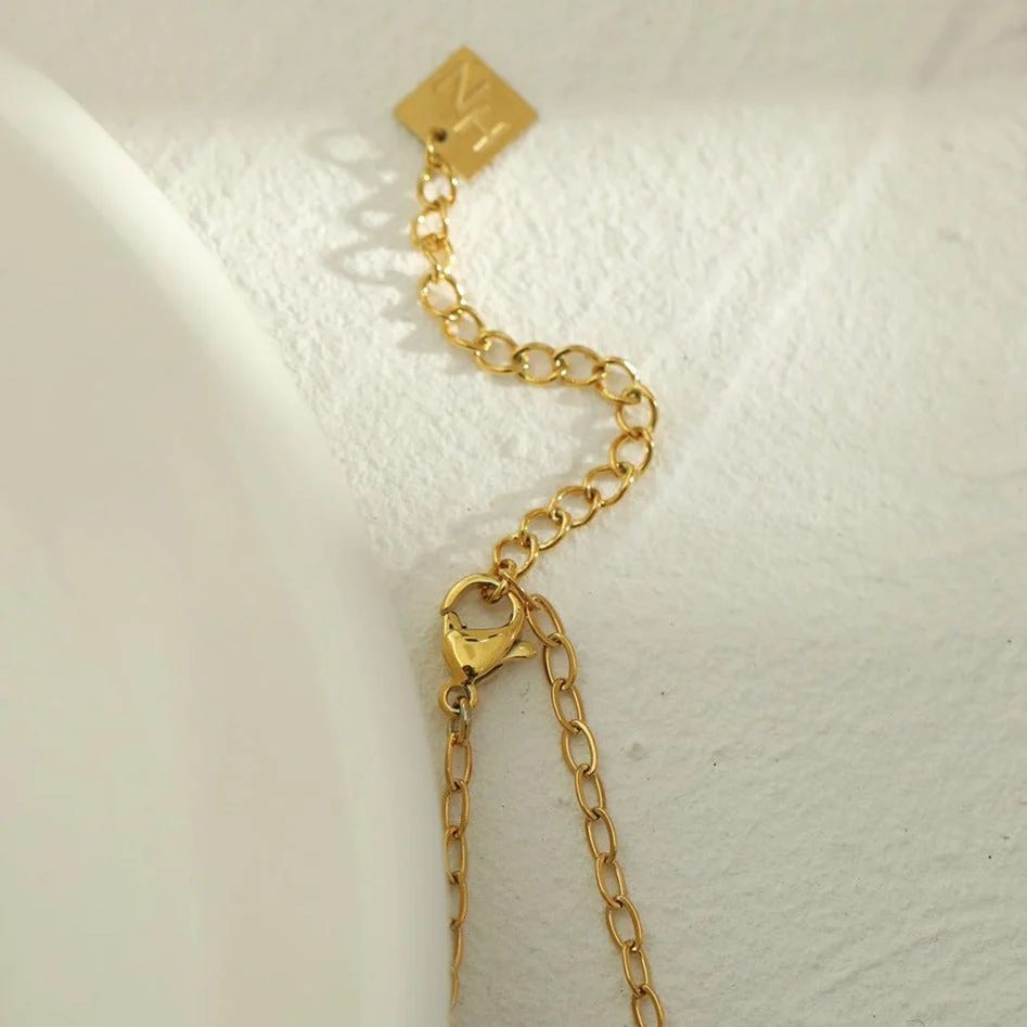 EVELYN Mini Stars & Zirconia Embeded Pendant Necklace - Image 7