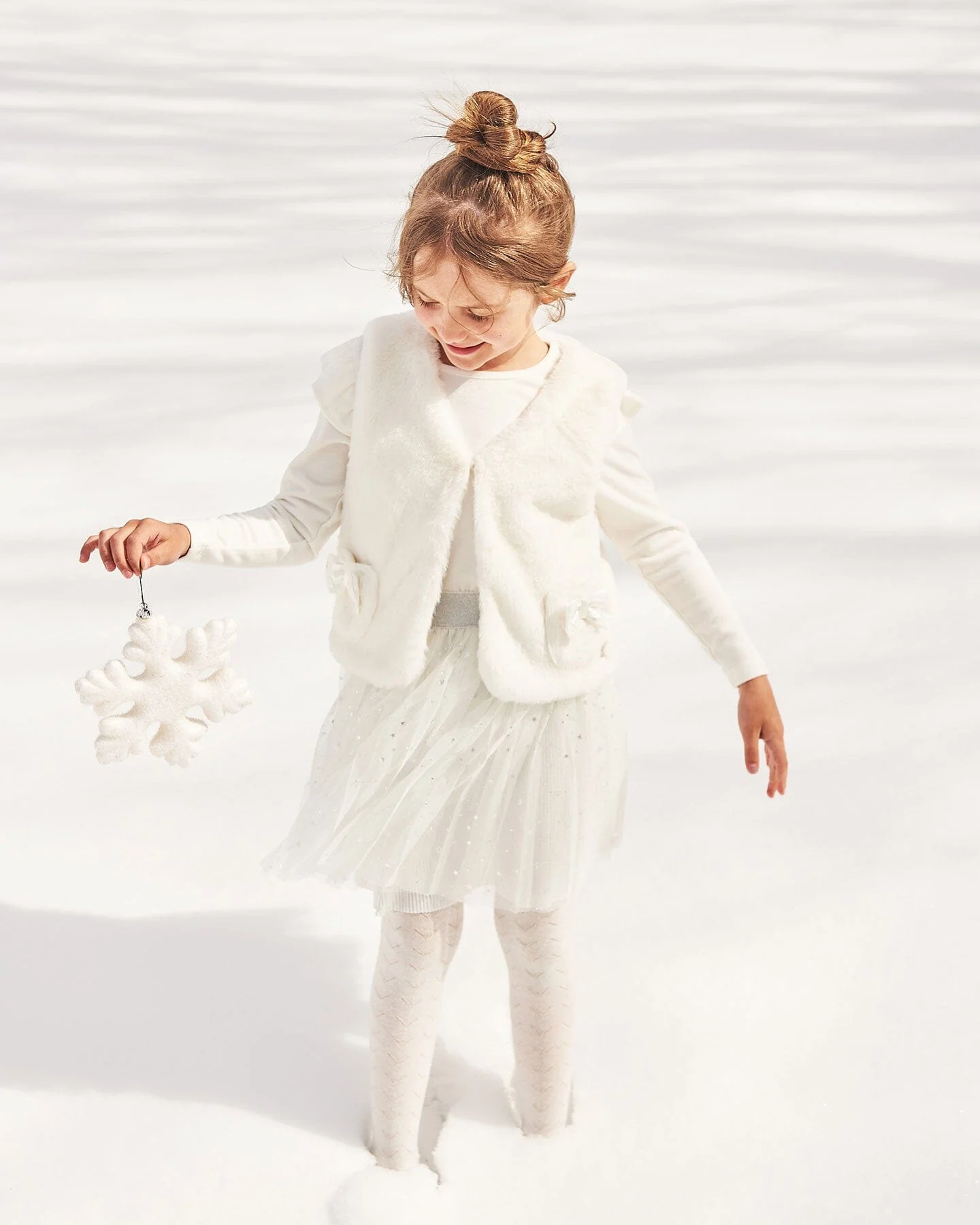 Faux Fur Vest Off White - Image 3
