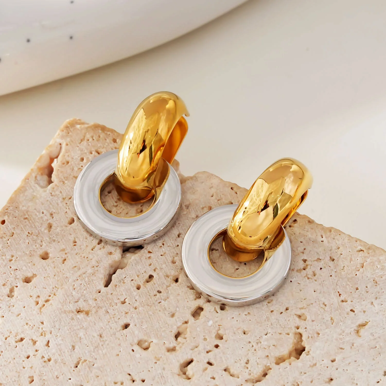 FILMORA: Mixed Metals Double Hoop Geometric-Chic Hoop Earrings - Image 6