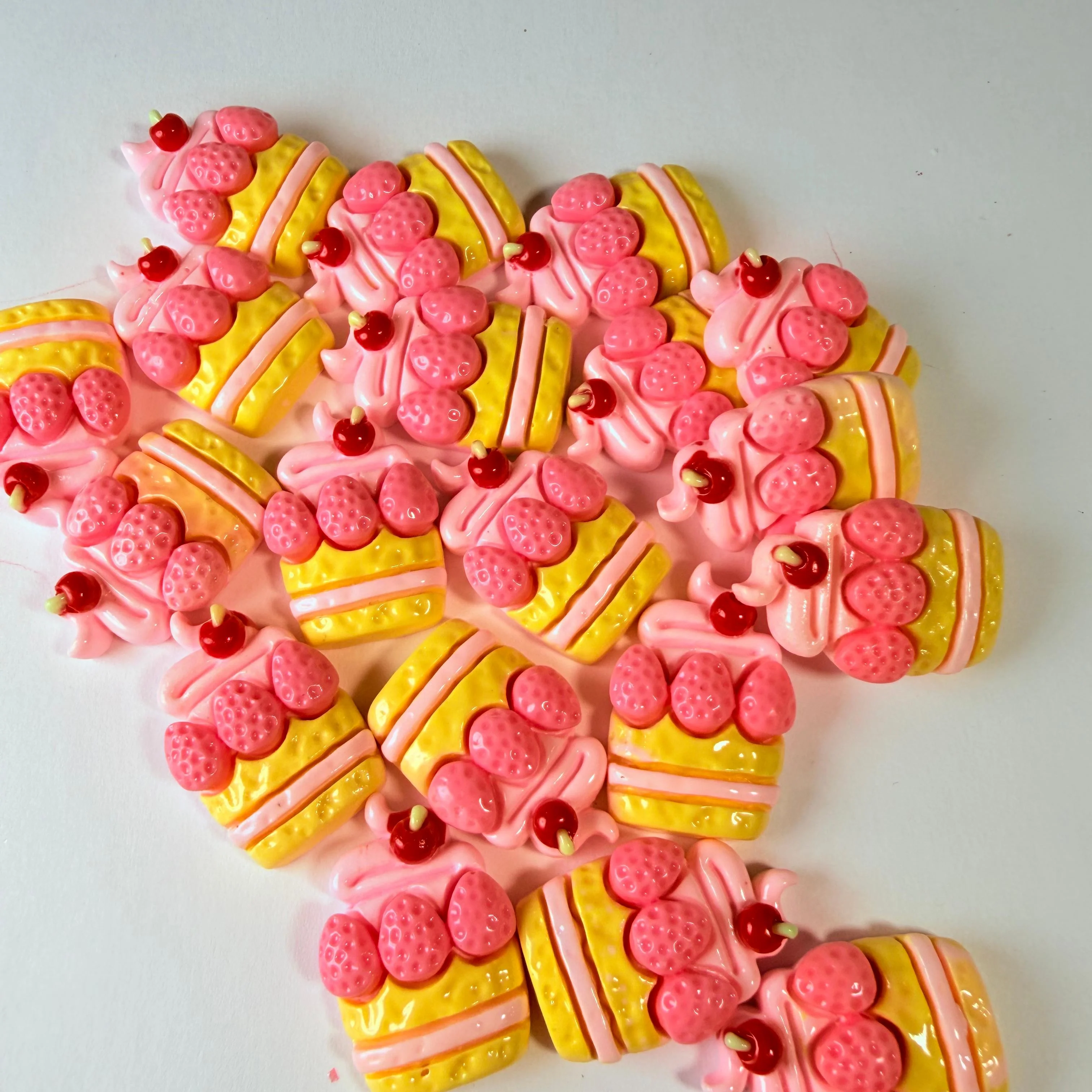 Flat Strawberry Cake Charms for DIY Crafts - Image 4