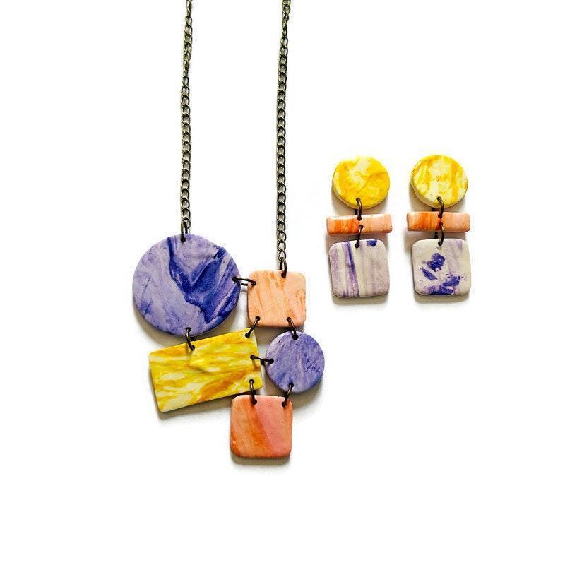 Geometric Statement Necklace with Pastel Aesthetic - Image 5