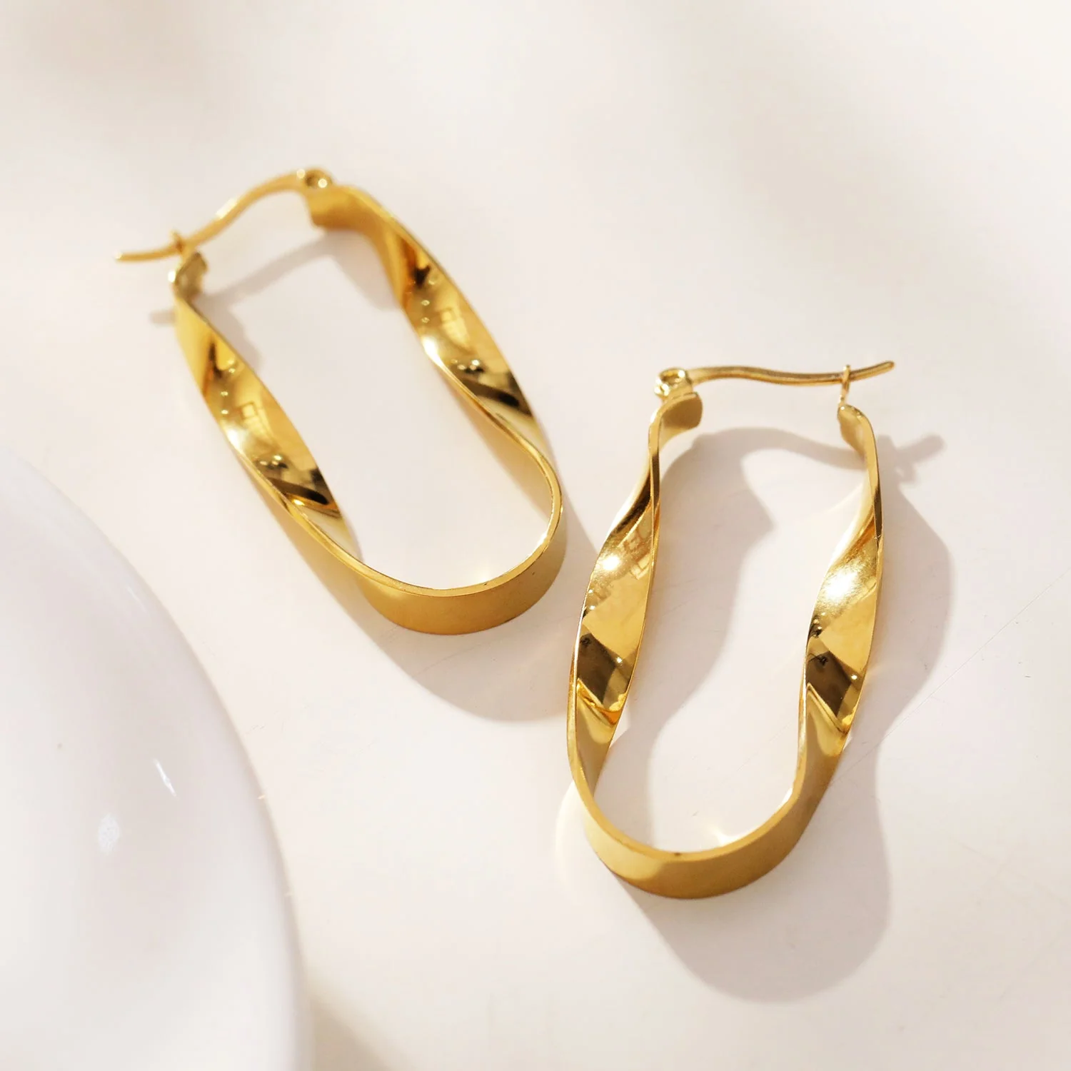 GISELA Twisted Abstract Oblong Semi-Statement Hoop Earrings - Image 9