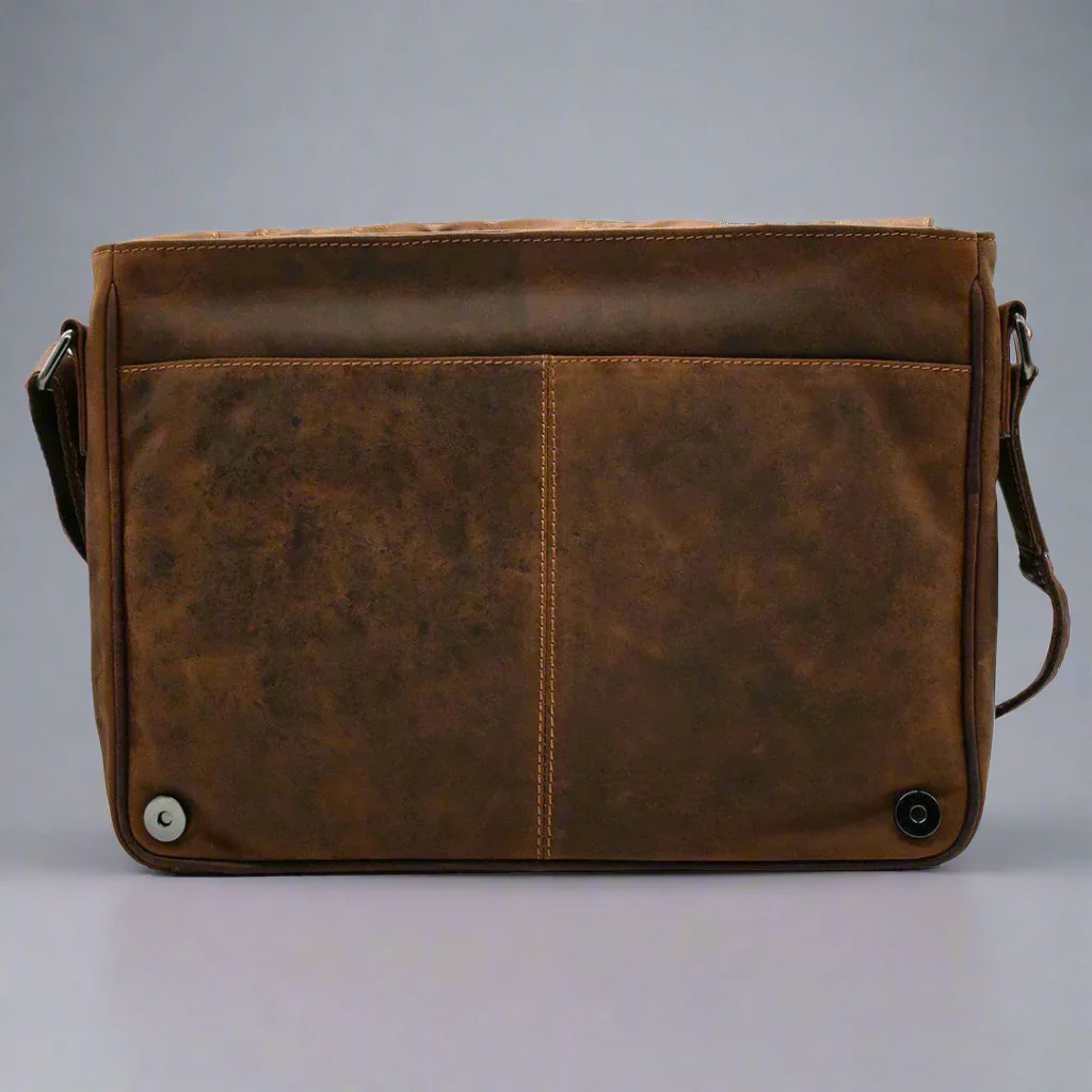 Greenwood Leather Laptop Bag. Premium Waxed Pull-Up Leather Messenger Bag - Image 2