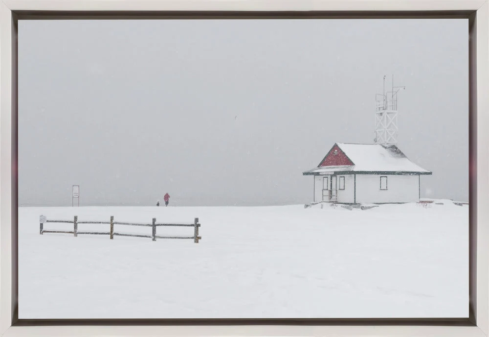Guild House on the beach I Canvas Print - Image 2