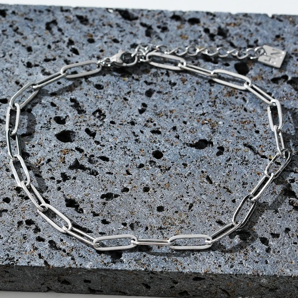 HAKILA LG: Essential Sillver Chain Link Paper-Clip Anklet - Image 3