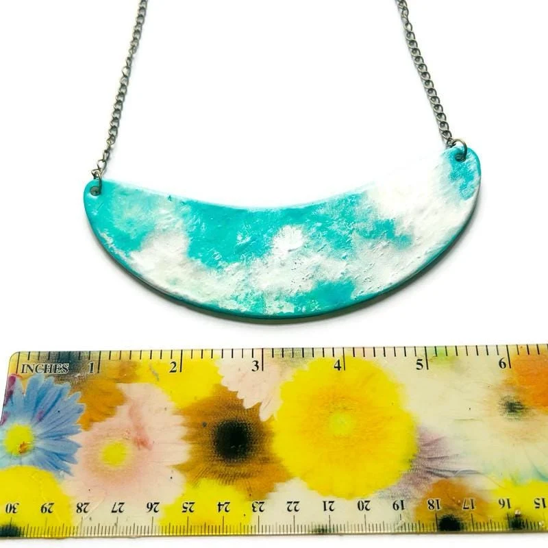 Handmade Necklace & Earrings Set in Turquoise and Silver - Image 5