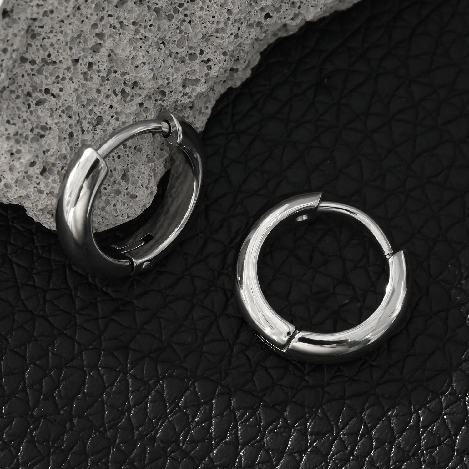 JAANBERG Silver: Mid Width Smooth Finish Mini Hoops for Day-to-Night Elegance - Image 3