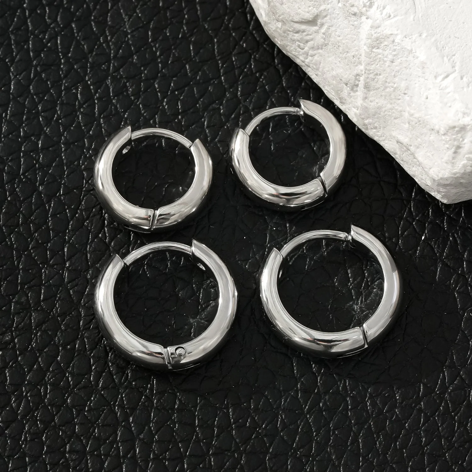 JAANBERG Silver: Mid Width Smooth Finish Mini Hoops for Day-to-Night Elegance - Image 6